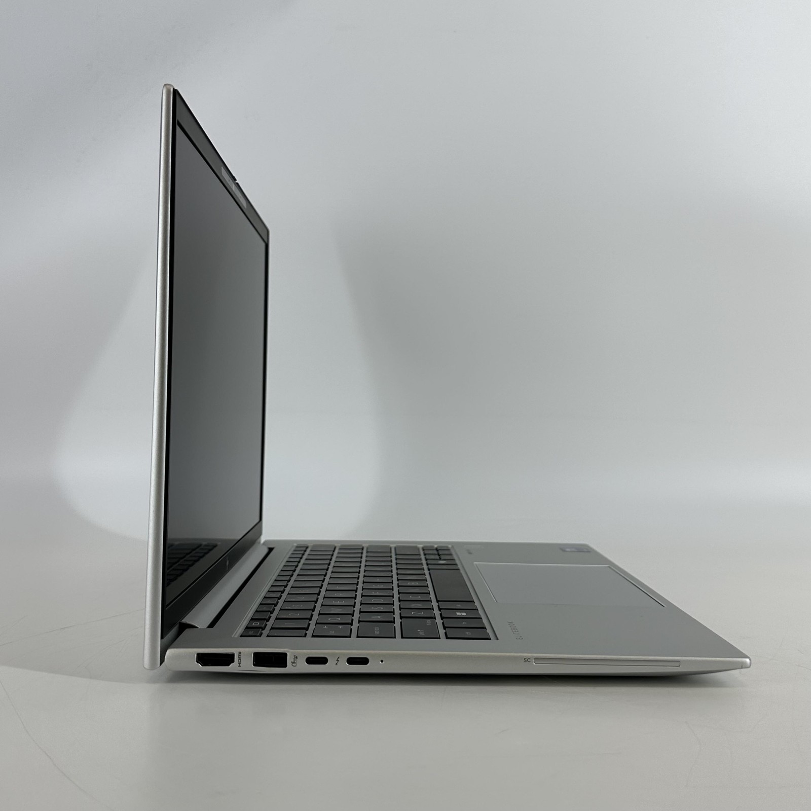 HP Elitebook 840 G11 14 Silver FHD+ 1.6 GHz Ultra 5 135U 16GB 512GB SSD Good