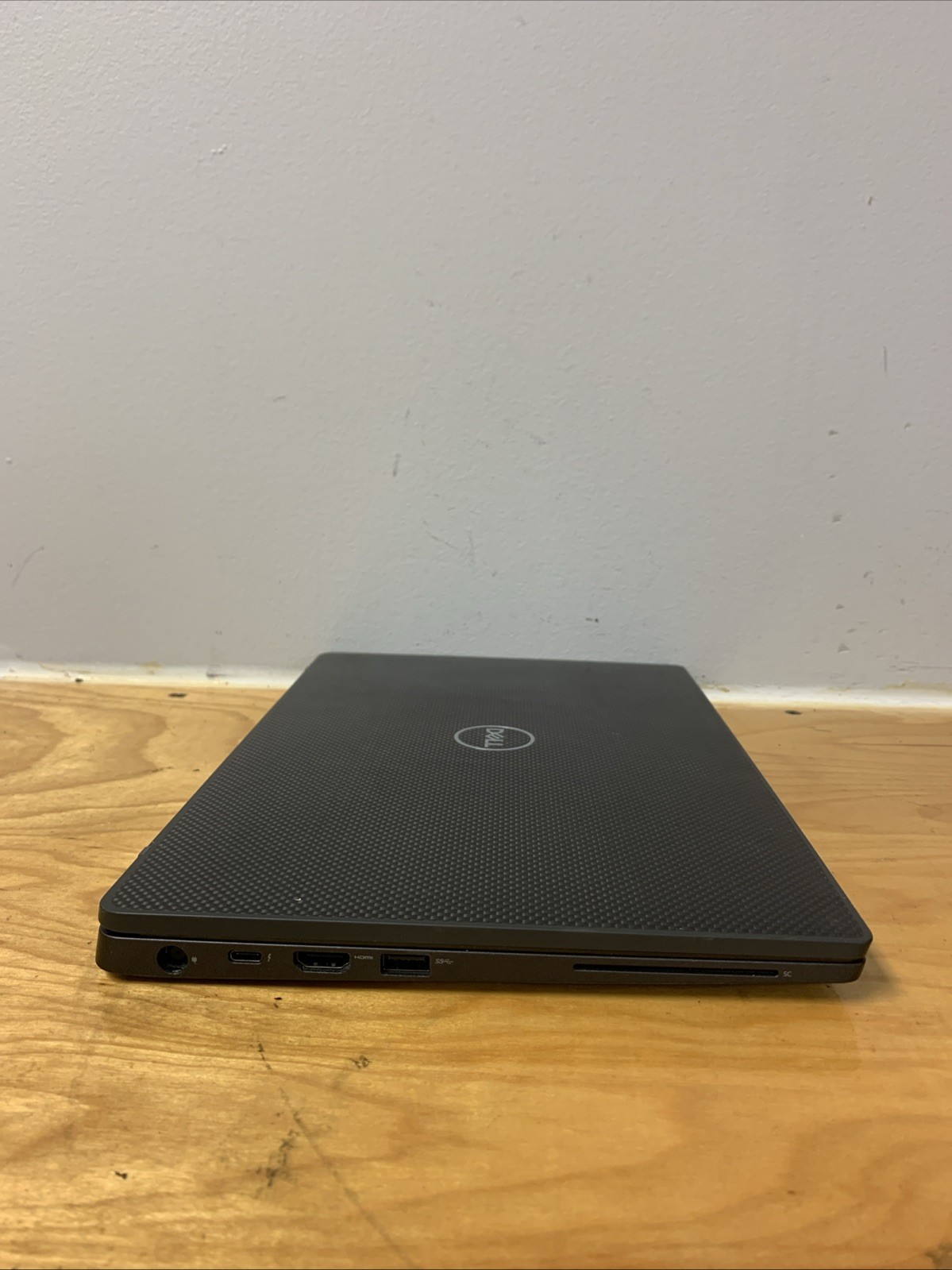 Dell Latitude 7400 14″ Laptop i5-8365U 8GB RAM 256GB Win11 Pro