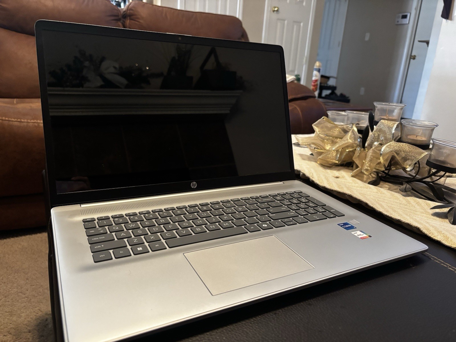 HP 17T-cn300 Laptop Intel Core i7 17″ Silver Notebook Webcam Wi-Fi Charger