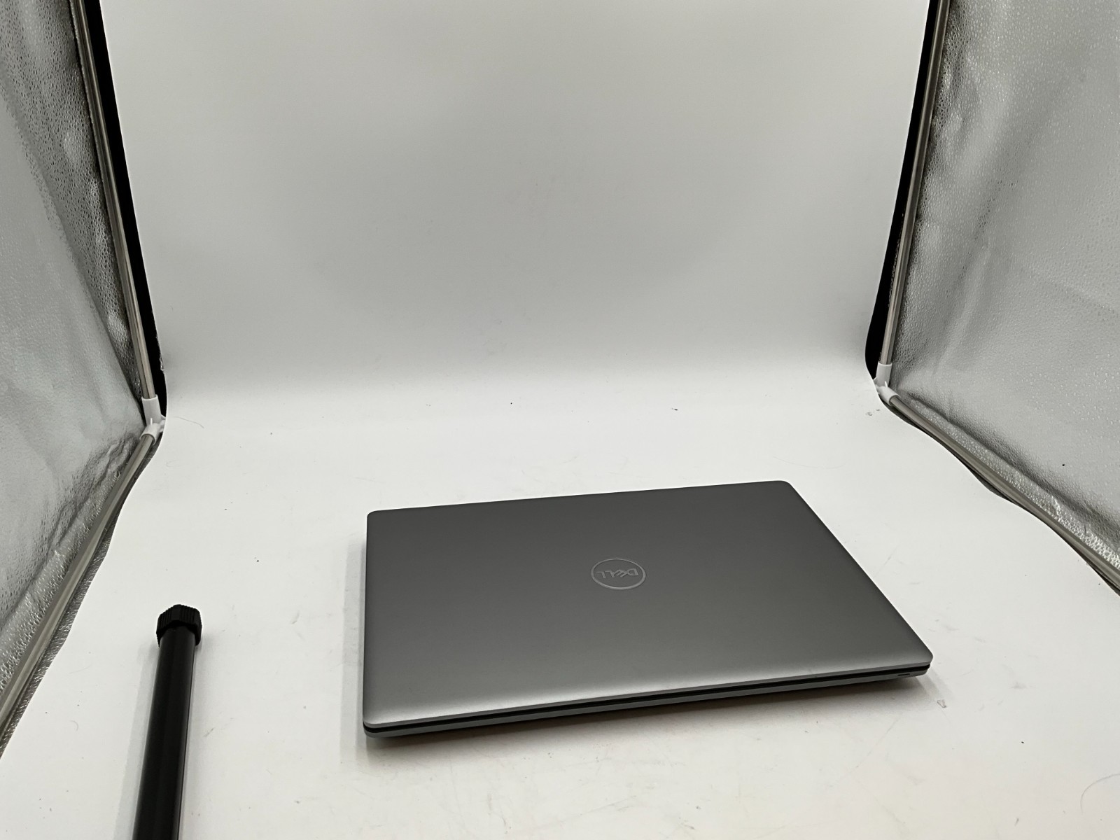 DELL Precision 7550 i7-10850H 2.70gh 32gb 512gb T2000 15.6″ LAPTOP 1YSLZ33 ***