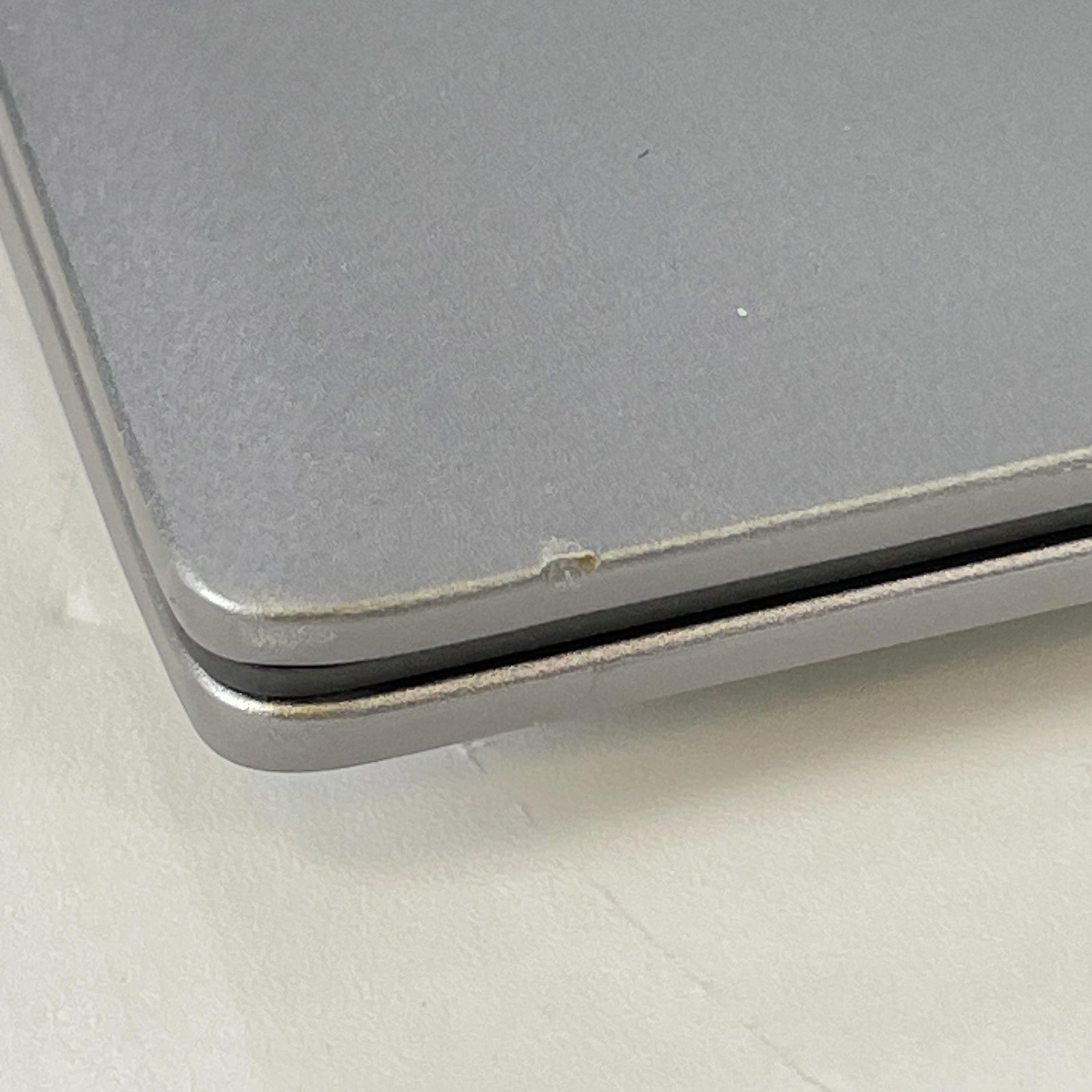 Dell Latitude 7450 14 QHD+ TOUCH 3.8 GHz Ultra 7 165H 32GB 256GB SSD FRAME GAP