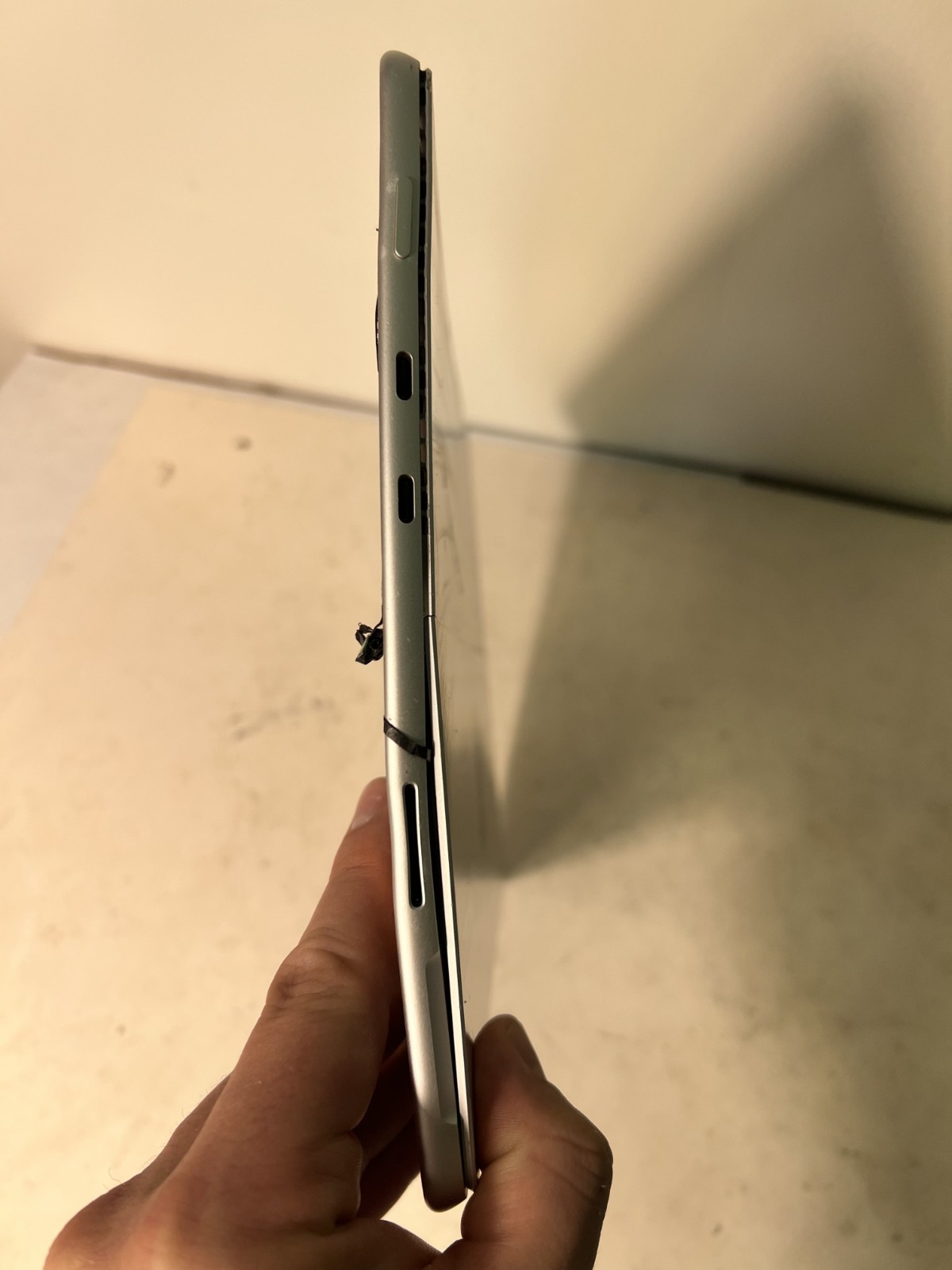 Microsoft Surface Pro 8 1983 i5-1145G7 2.6GHz 8GBDDR4 RAM NO SCREEN AS-IS No SSD