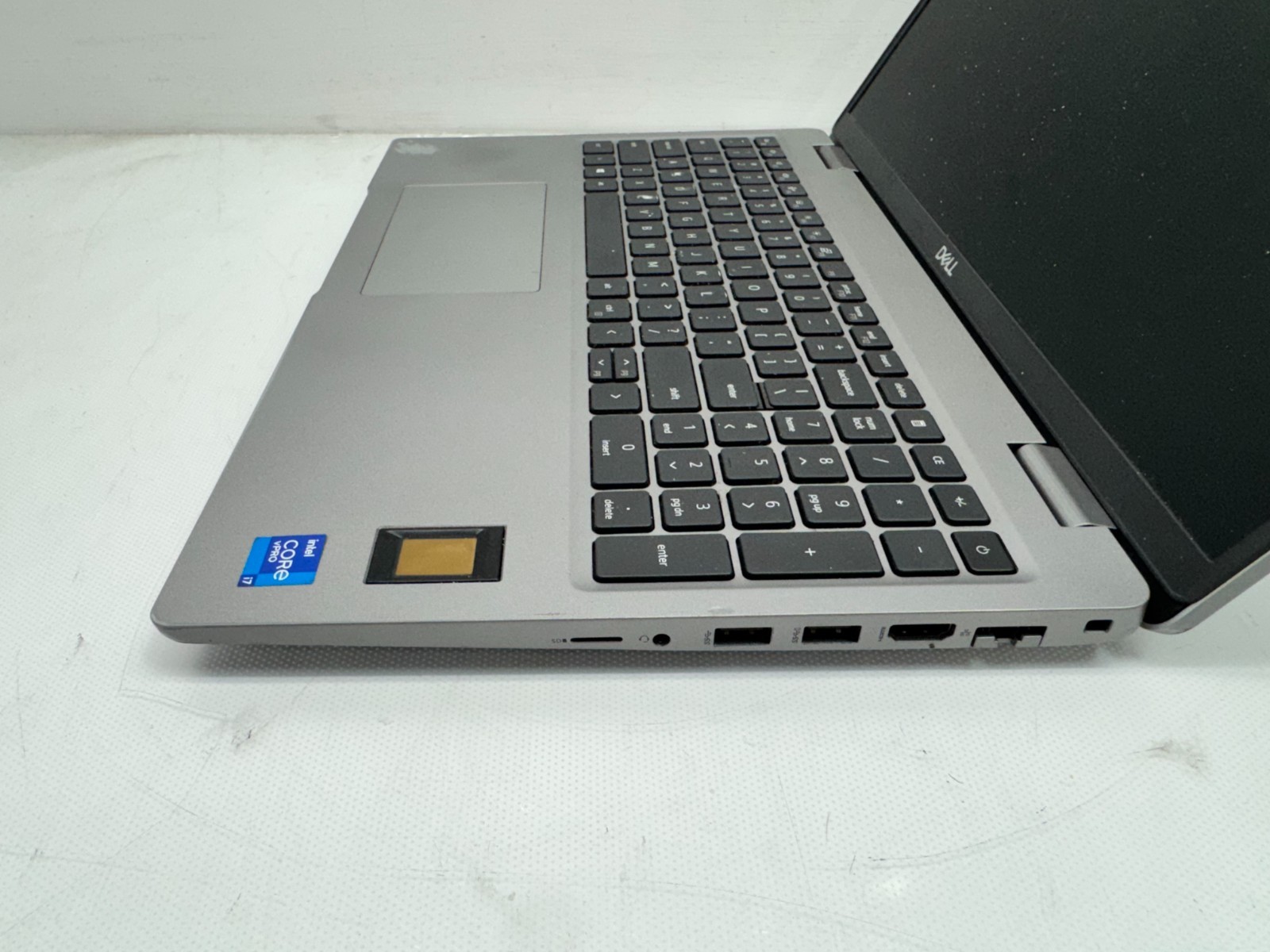 Dell Precision 3560 Intel i7-1185G7@3.0Ghz 16GB RAM 256GB T500 Win 11 **Read**