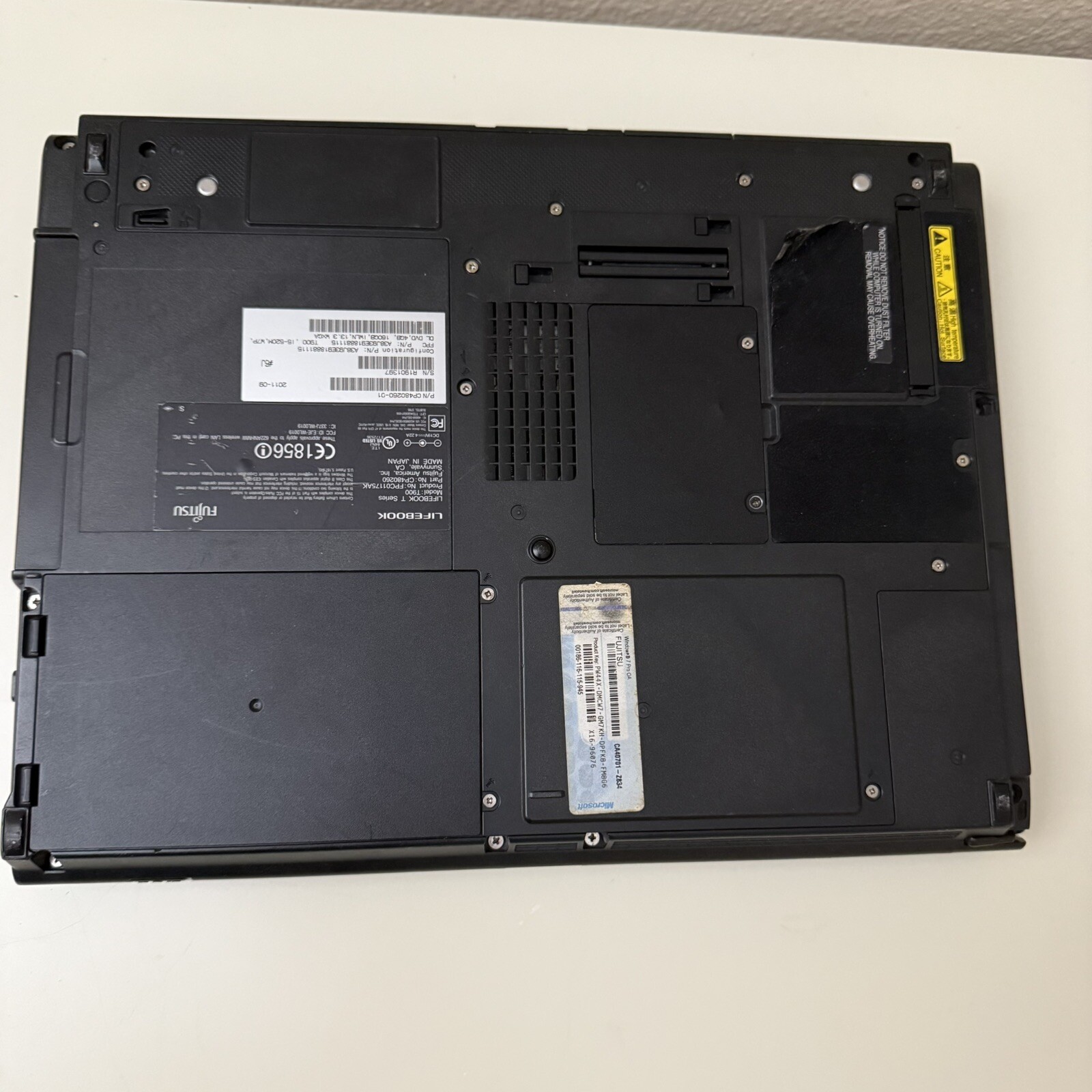 Fujitsu Lifebook T900, Intel core i5-M520 @2.40GHz, 6GB Ram Windows Vista