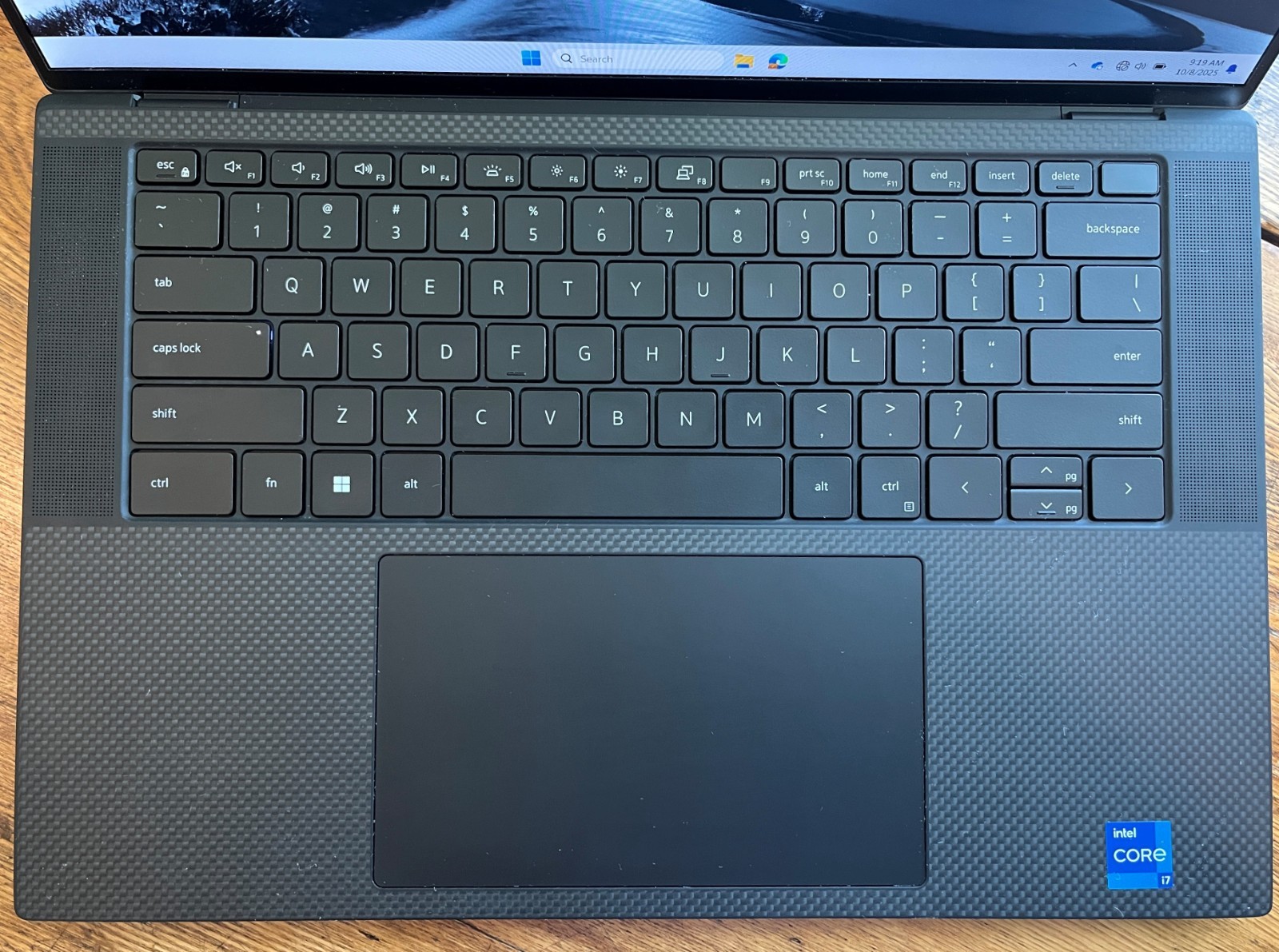 Dell XPS 15 9500 – i7-12700H / 16 GB RAM / 512 GB SSD / RTX 3050 Ti – Excellent