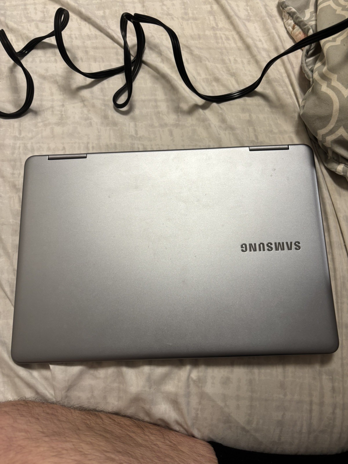 Samsung Notebook 9 Pro 15 inch Radeon Graphics 512GB SSD NP940X5N-X01US