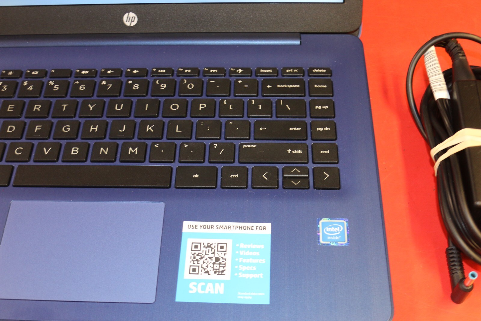 HP 14-cb171wm Stream 14″ HD Celeron N4000C 1.1GHz Intel UHD Graphics 600 4GB RAM