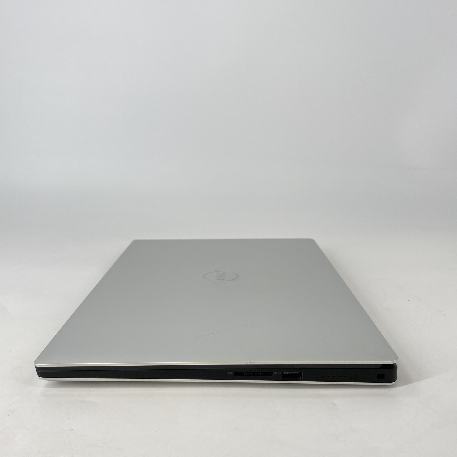 Dell XPS 15 7590 4K TOUCH i9-9980HK 2.40GHz 32GB 1TB SSD GTX 1650 Very Good