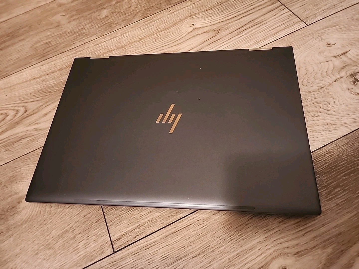 HP Spectre x360 15-ch011nr 16GB RAM, i7 8th Gen, 512GB SSD NVIDIA MX150