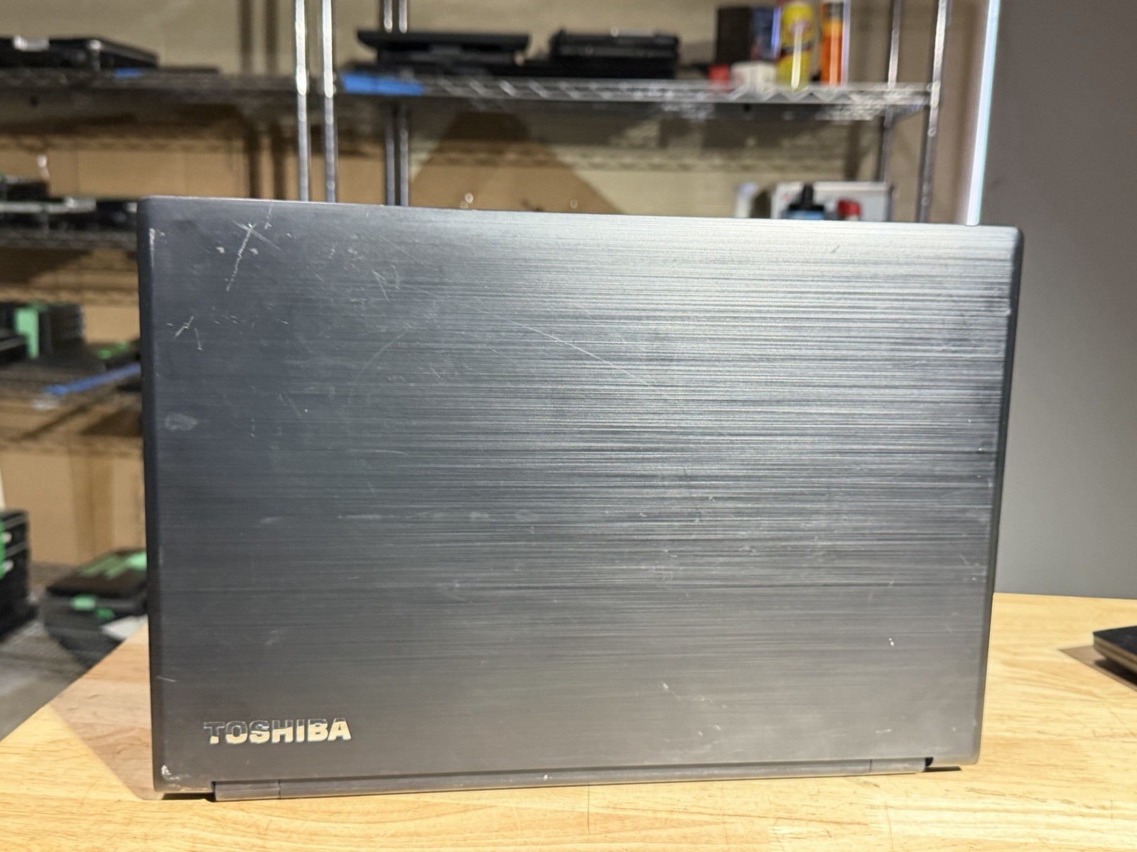 Toshiba Tecra C50-E Intel i5-8250U 16GB RAM 250GB SSD Win 11 Pro + LibreOffice