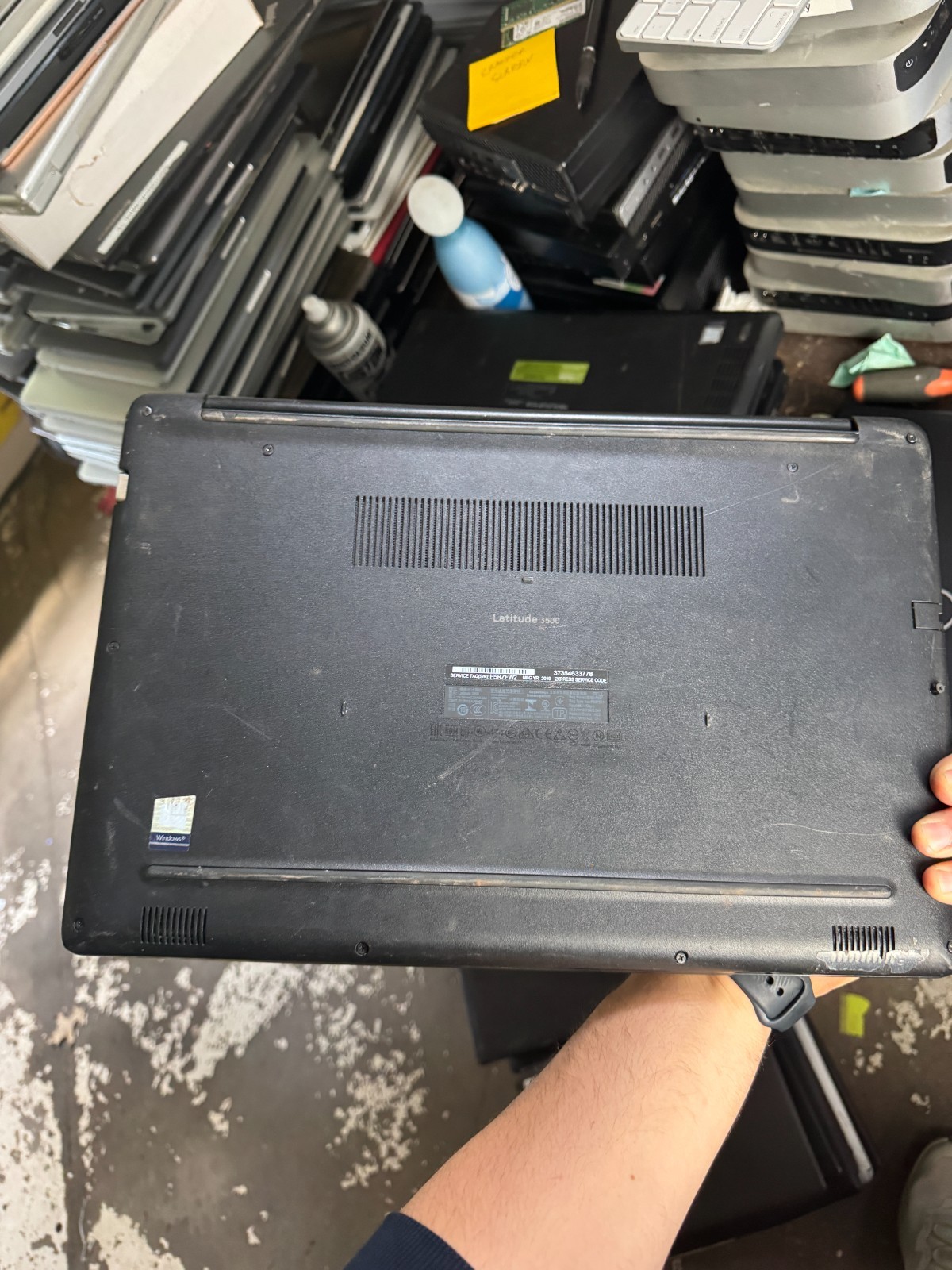 Dell Latitude 3500 Core I5 8th Gen 8GB RAM Laptop for Parts/Repair #5587
