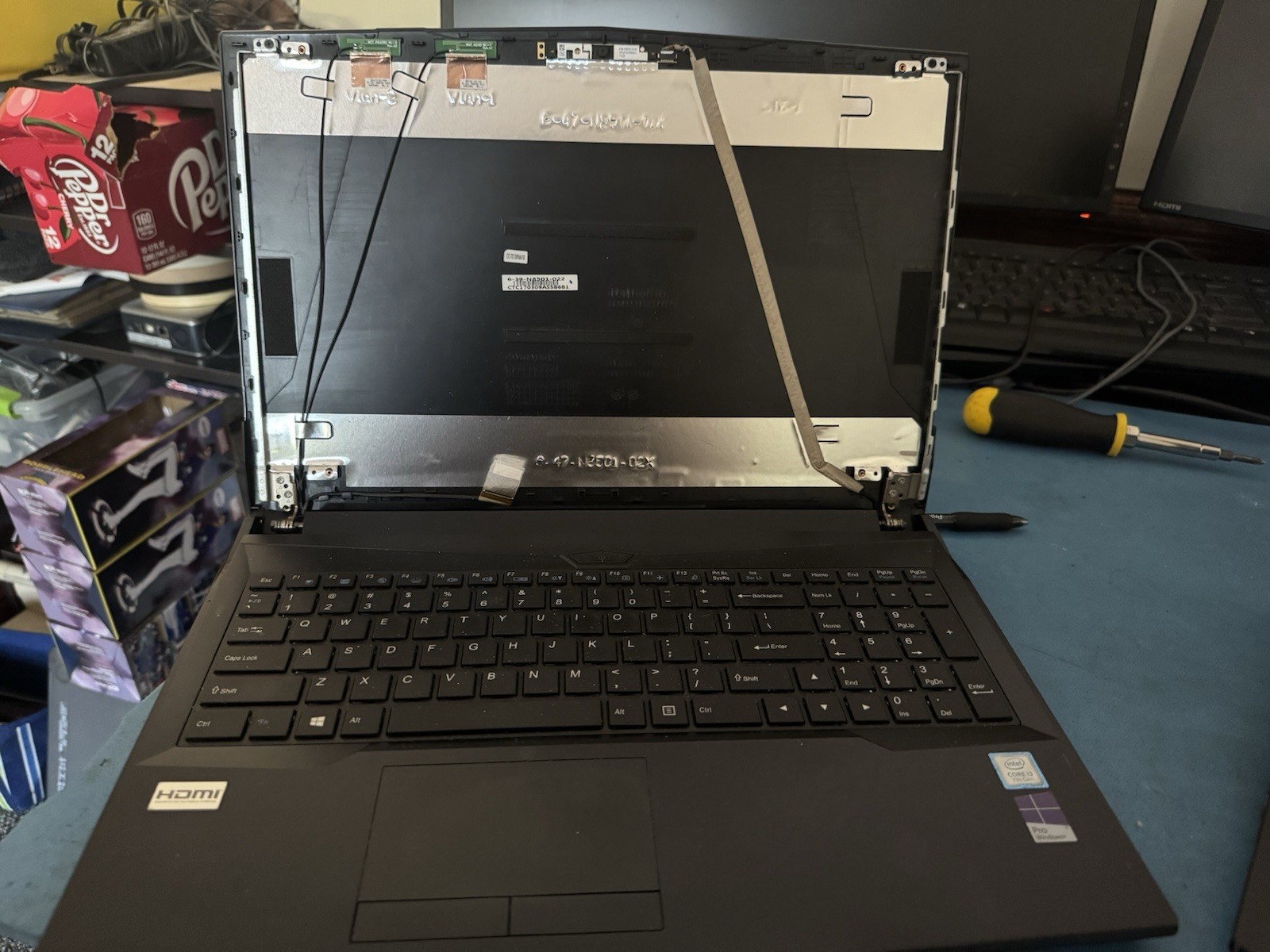 Clevo Sager N850HZ i3-7100H Motherboard and Casing Parts only