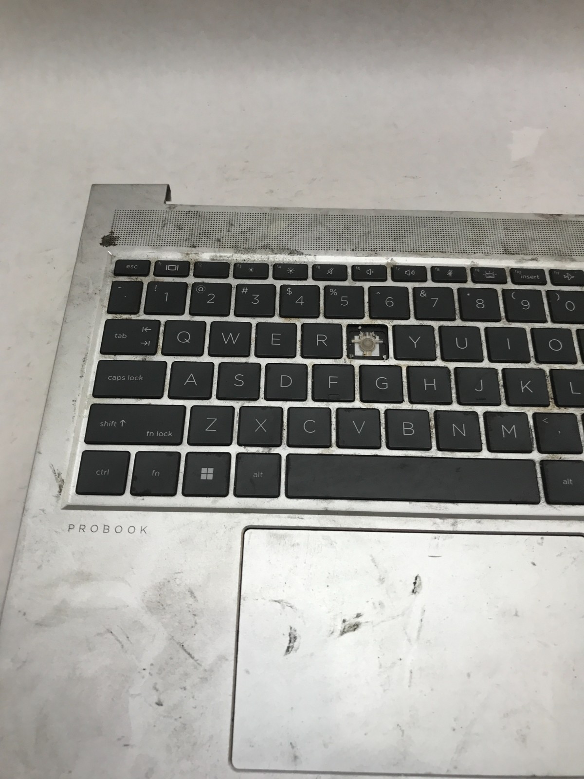 HP ProBook 440 G9 14″ Intel Core i5 NO RAM NO SSD/OS For Parts NO POWER!!!! – DW