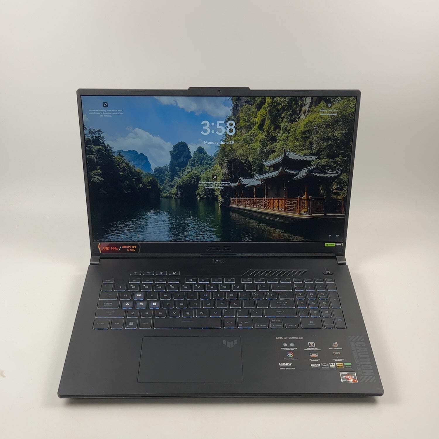 Asus TUF A17 FA707 17.3″ Ryzen 7 7735HS 3.2GHz 16GB RAM 1TB SSD