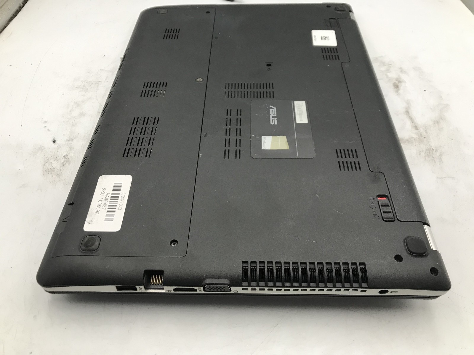 ASUS S550C LAPTOP – FOR PARTS/NO POWER – INTEL I7 3537U – NO RAM – READ DESC -BB