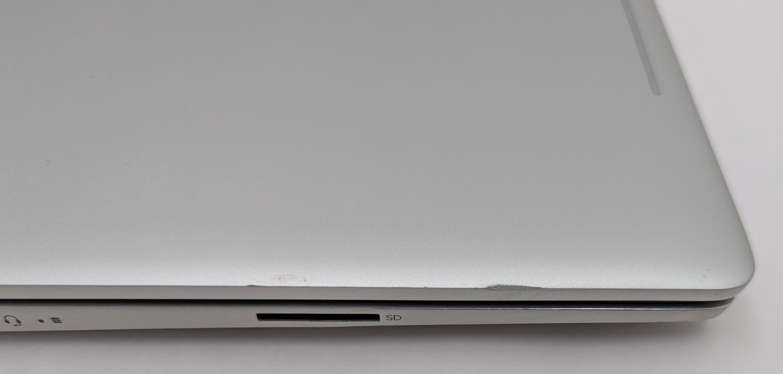 Incomplete HP ENVY 17T-AE100 17.3″ Laptop i7-8550U 1.80GHz 16GB RAM MX150 *READ*