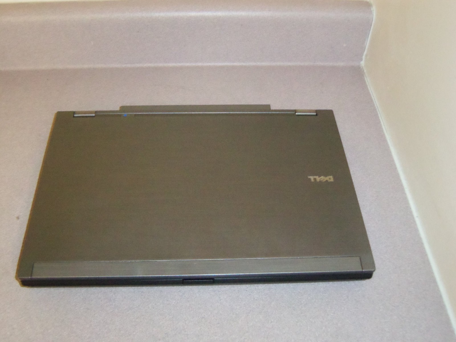 LIGHT GAMING i5 2.40GHz 8G RAM,256GB SSD,WIN11,CAM,DVDRW