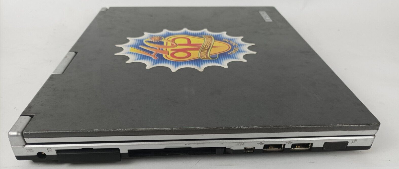 Asus S1300N Notebook PC Pentium M 1500mhz 120mb ram 40gb HDD Firewire Windows Xp