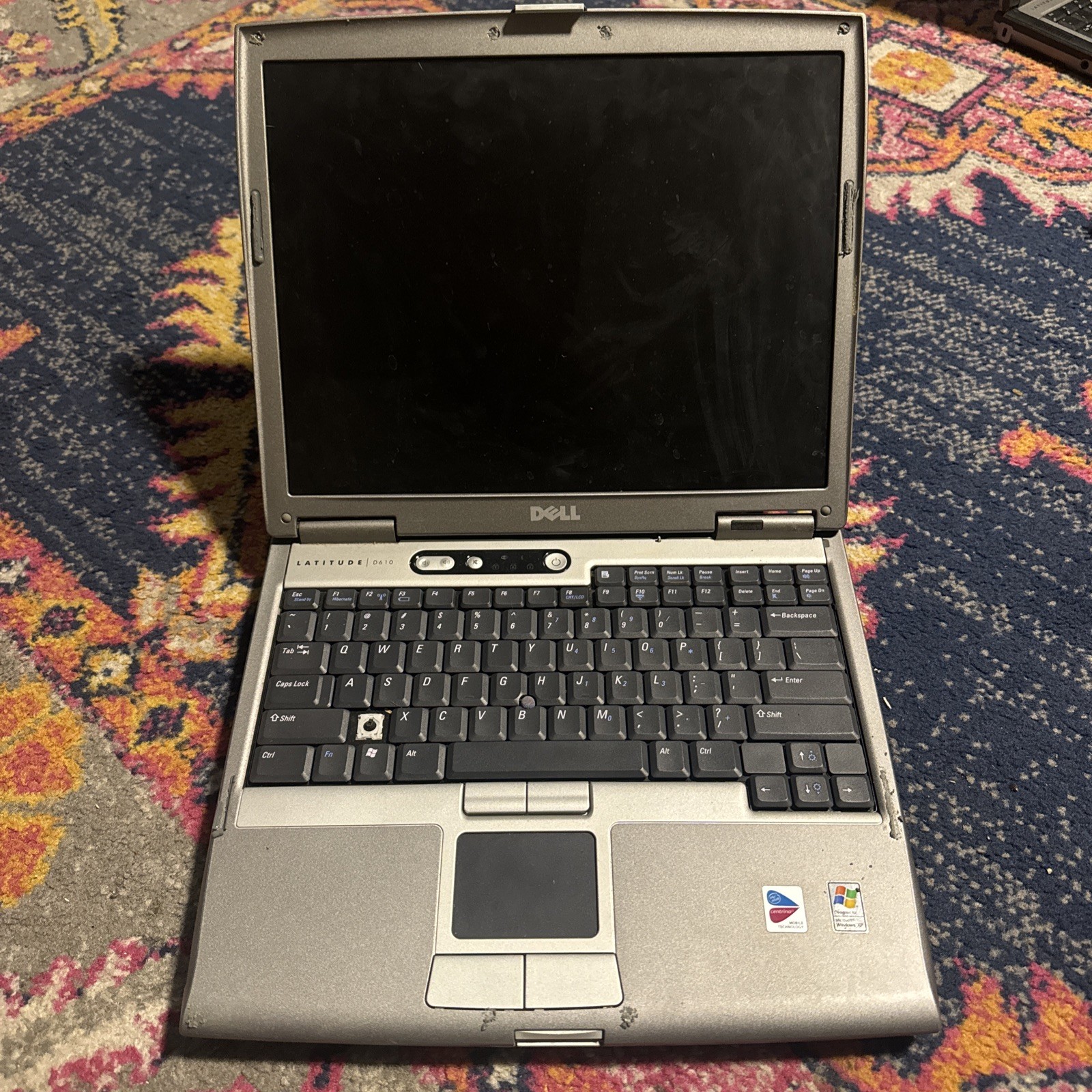 Dell Latitude D600 Laptop – UNTESTED