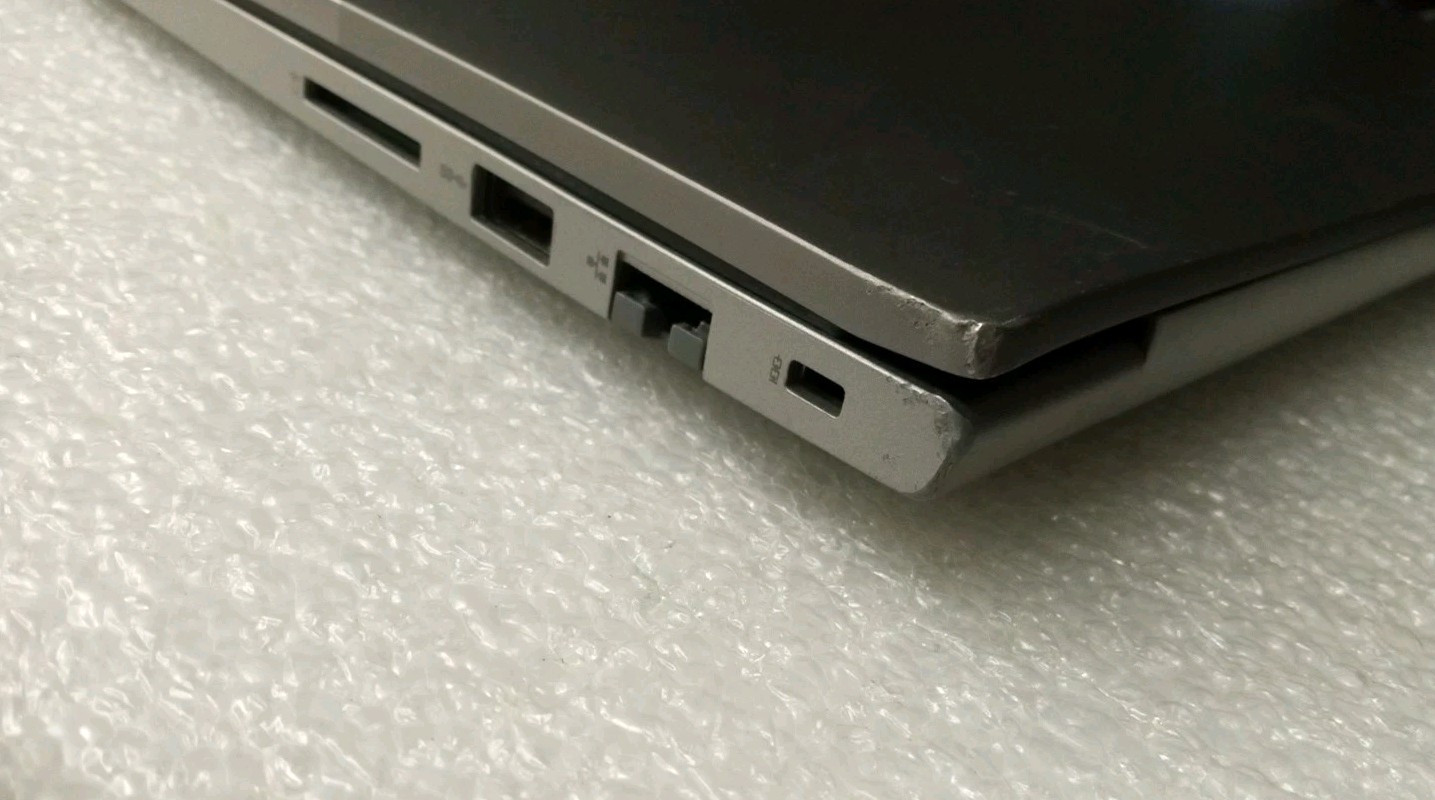Lenovo ThinkBook 15 G2 i5-1135G7 2.4GHz 15″ 16GB SSD 512GB Ssd Touchscreen