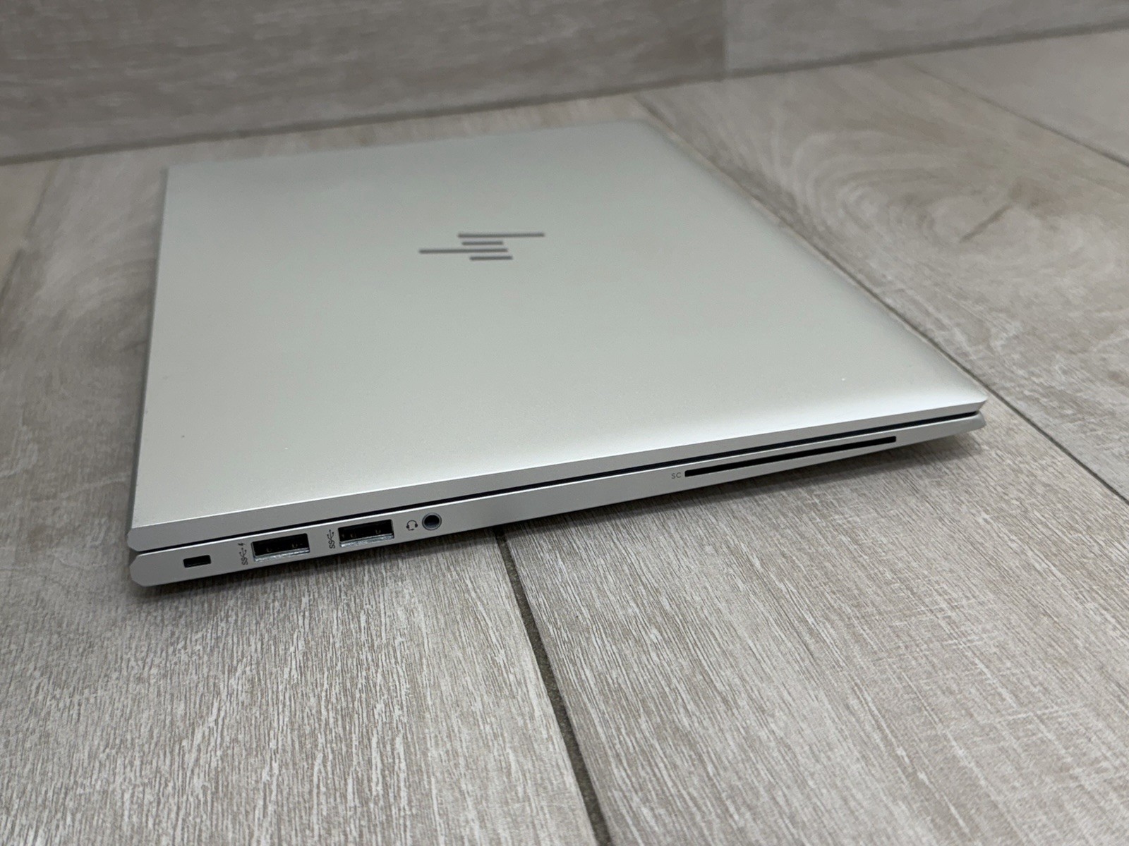 HP EliteBook 845 G7 14″ AMD Ryzen 5 PRO 4650U 8GB RAM 256GB SSD Win-11 Pro.