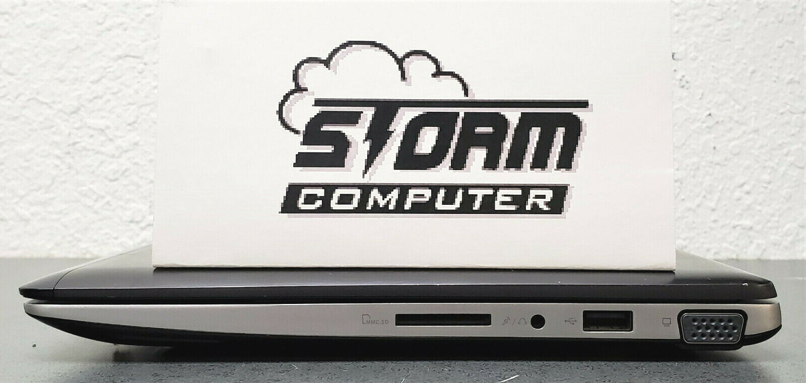 Asus X202E-DH31T Laptop **PARTS ONLY – AS IS**