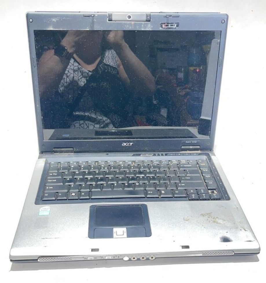 ACER ASPIRE 5610Z PENTIUM DUAL CORE T2060 1.60GHz 1GB RAM 120GB HDD MS VISTA