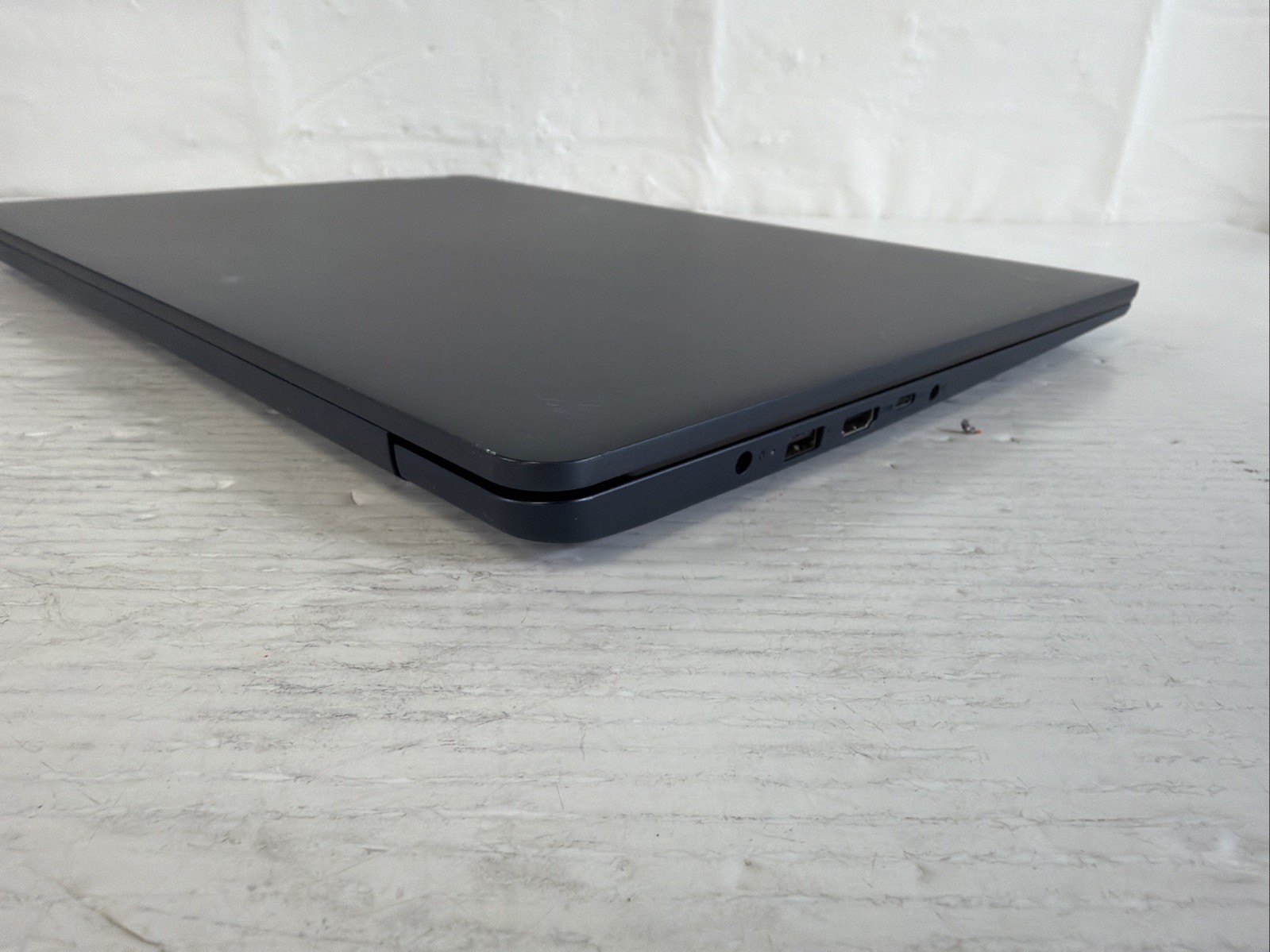 Lenovo IdeaPad 3-17ITL6 17″ Laptop Intel Core i5-1135G7 4GB RAM NO SSD/OS – READ
