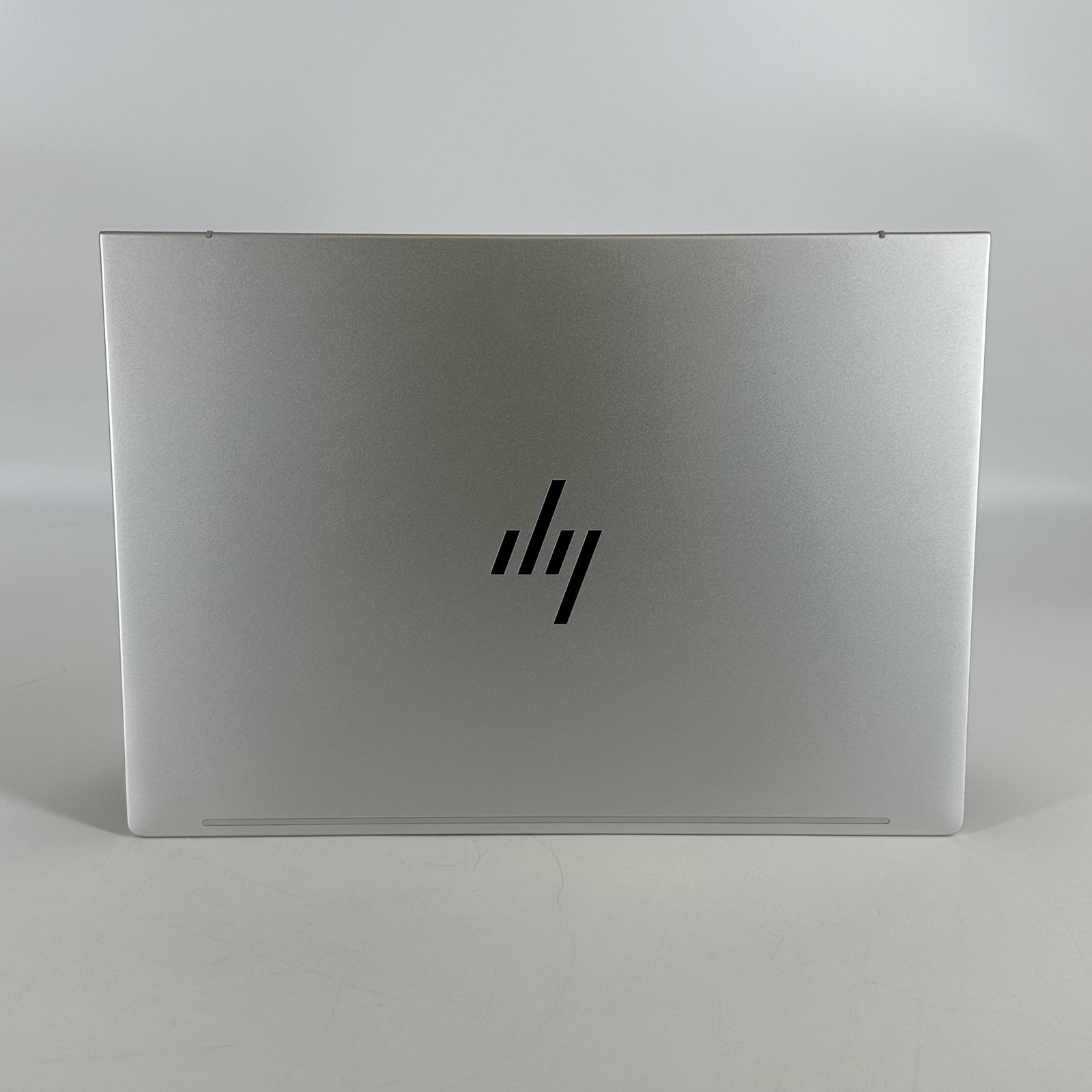 HP Elitebook 6 G1i 14 FHD+ 2.0 GHz Ultra 5 235U 16GB 512GB SSD Excellent