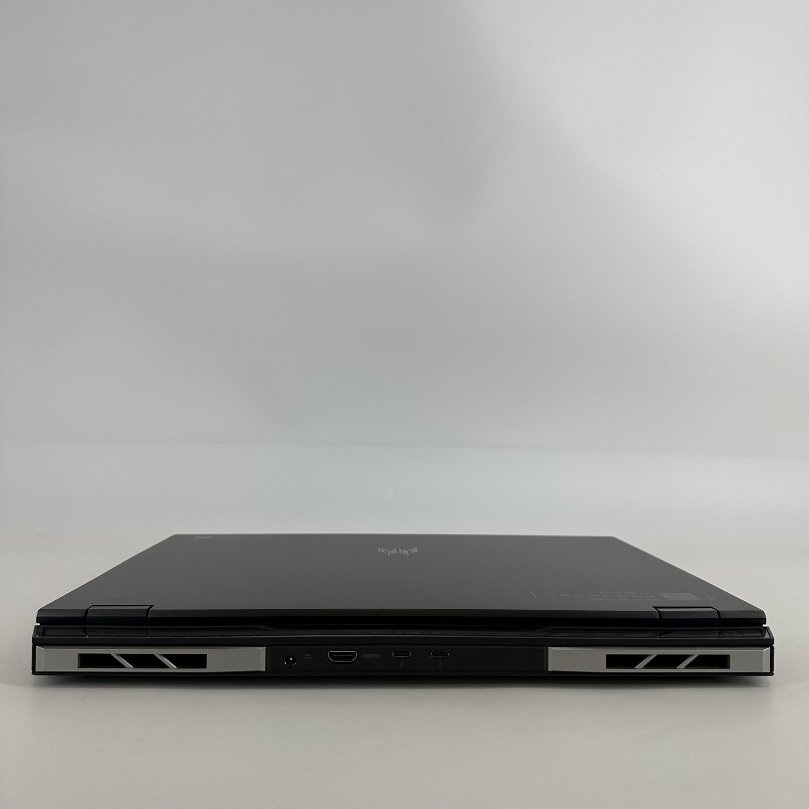 Acer Predator Helios Neo 18 165Hz QHD+ 2.1 GHz i7-14700HX 16GB 1TB SSD RTX 4070