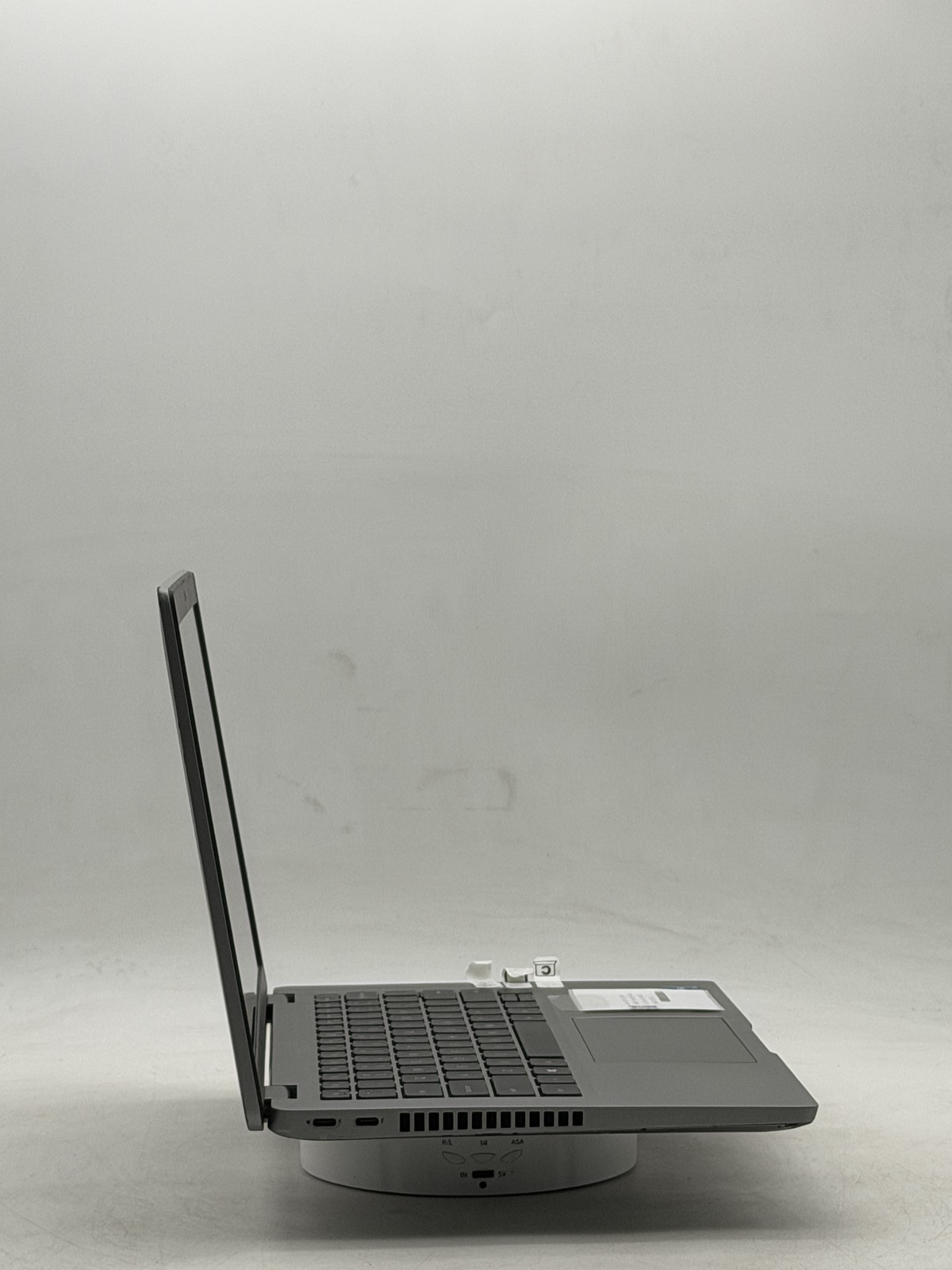 Dell Latitude (5420) 14in i5-1135G7 8GB 128GB |NO OS| *Read*