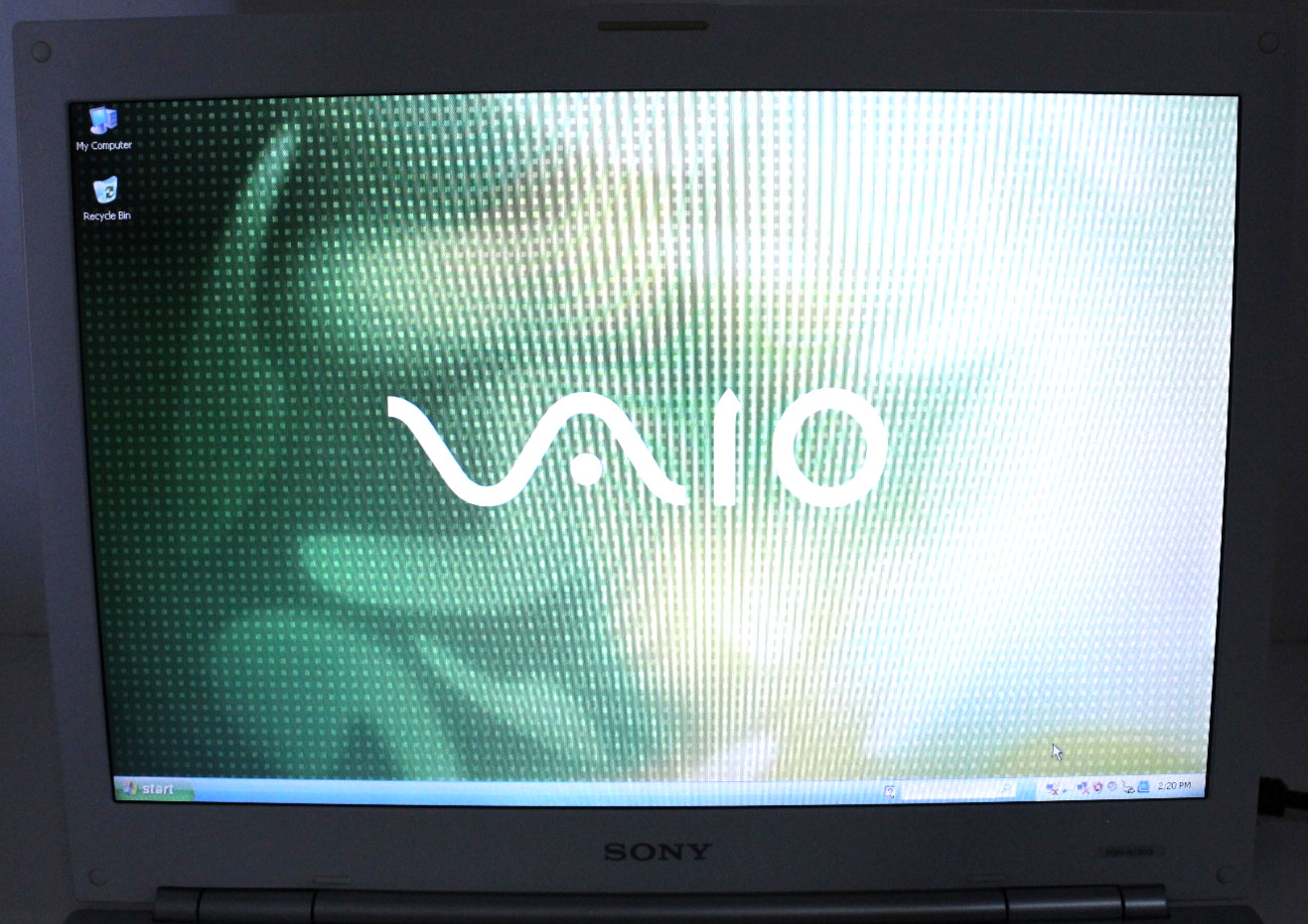 Sony Vaio VGN-N130G Core Duo @ 1.6GHz 3GB RAM 250GB SSD Windows XP MCE SP3