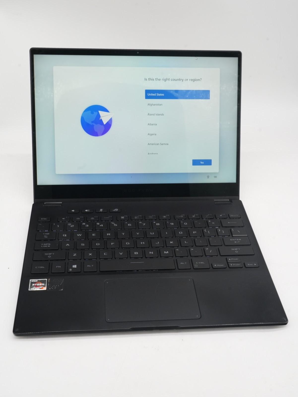 ROG Flow X13 Gaming Laptop NVIDIA GeForce RTX 3050 Ti, AMD Ryzen 9 5900HS, 1TB