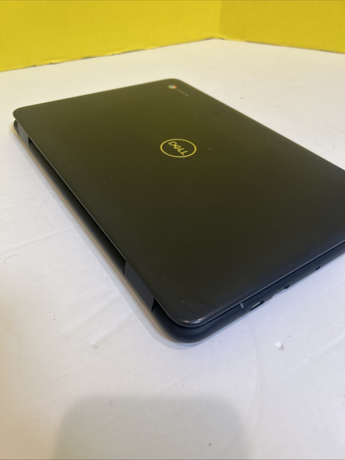 Dell Chromebook 3100 Touchscreen Working Great Screen Imperfections No Charger