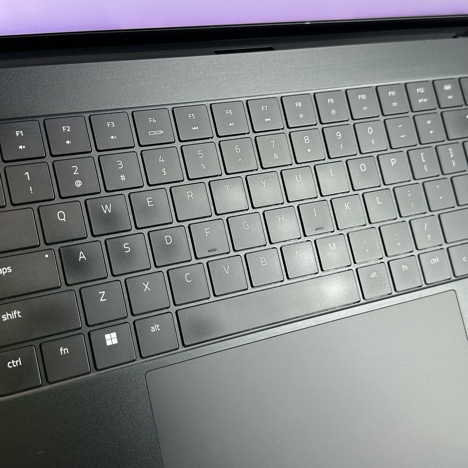 Razer Blade 16 120Hz UHD+ 2.2 GHz i9-14900HX 64GB 2TB/2TB RTX 4090-TINTED LCD