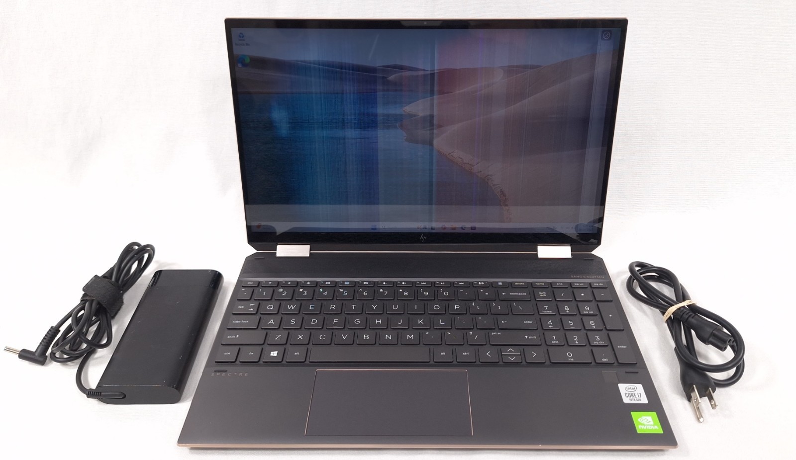 *ISSUES* HP 15-eb0043dx Spectre x360 2-in-1 15.6″ i7 1.8 16GB 512GB SSD MX330