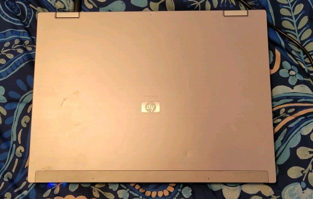 HP EliteBook 8530P 15″ Intel Core2Duo 4GB RAM 160GB HDD Windows XP