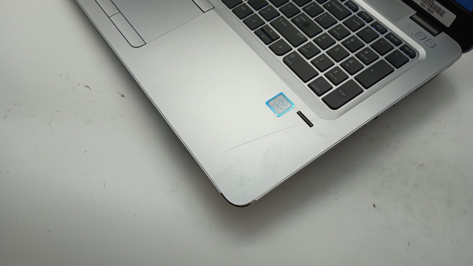 EliteBook 850 G4(12269-45)w/charger.i5-7200U.8GB.256GB SDD.15.6″FHD.W11