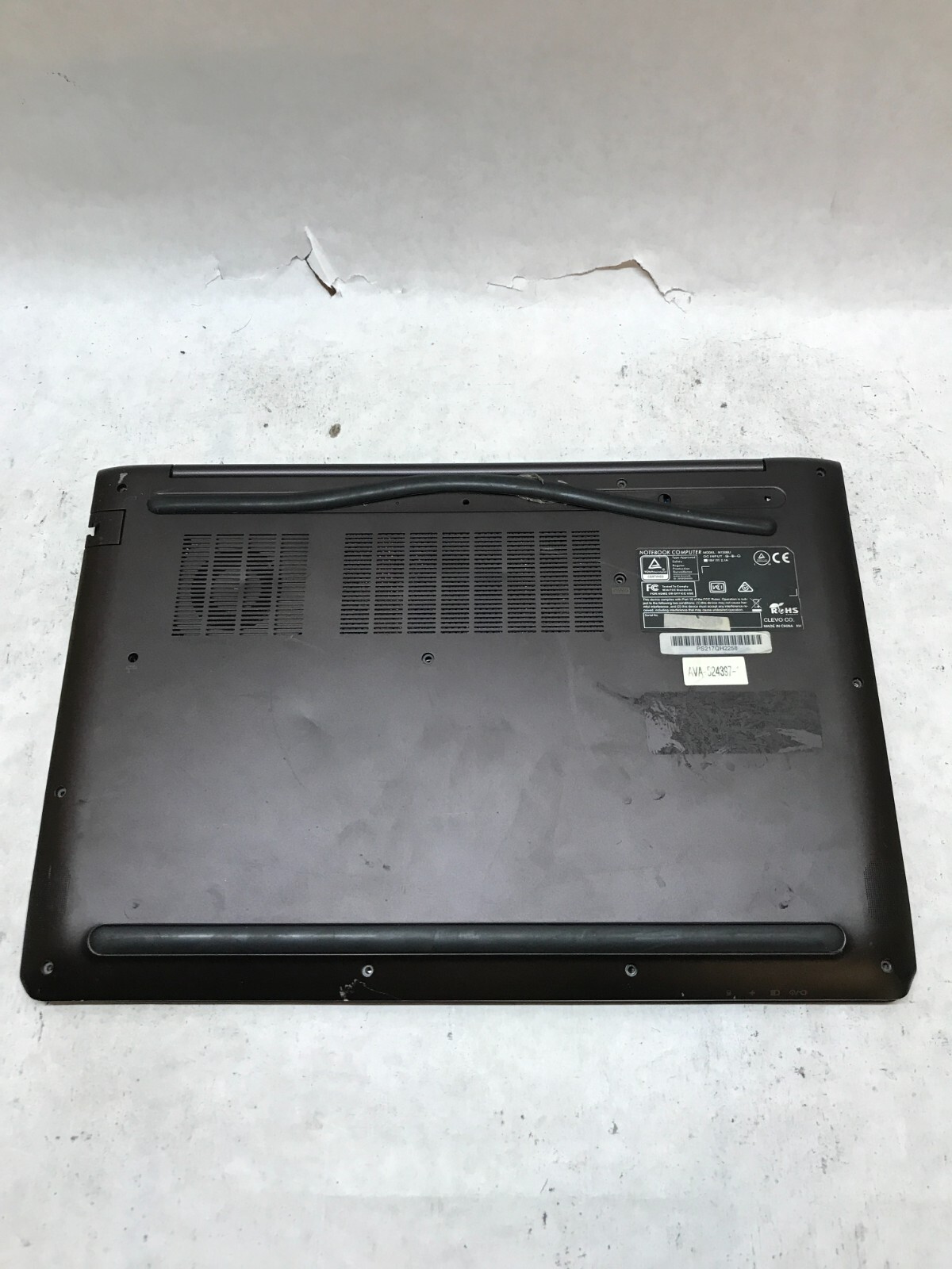 Clevo N130BU 13″ Laptop Intel i7-7500U 2.7GHz 4GB RAM BIOS LOCKED For Parts – DW