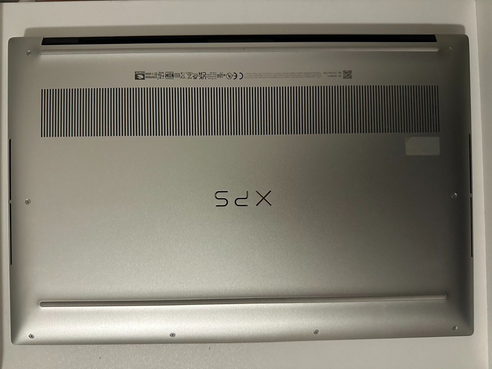 dell xps 15 9530 with insurance, slightly used