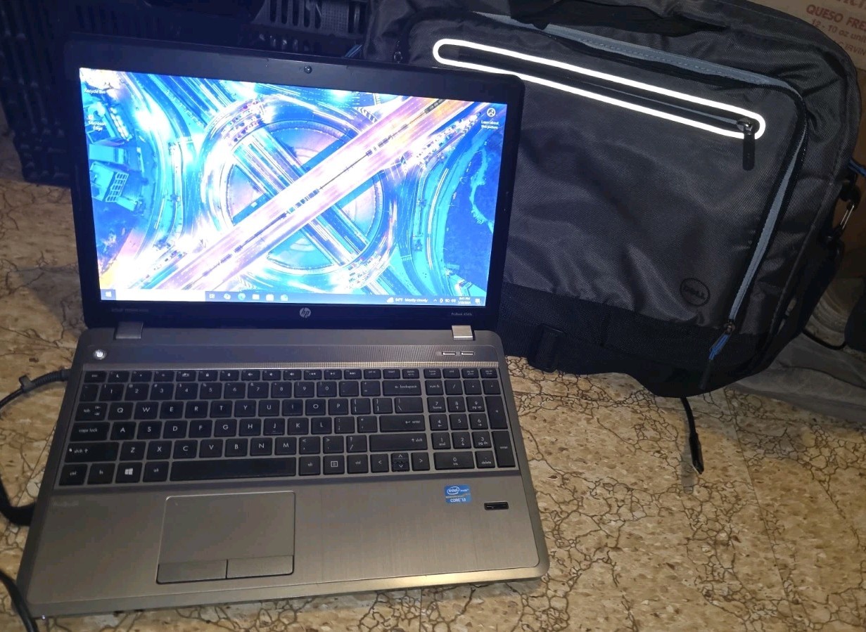 HP ProBook 4540s(500GB, Intel Core i3 2.40GHz, 8GB)Laptop Win10 Pro w/Bag