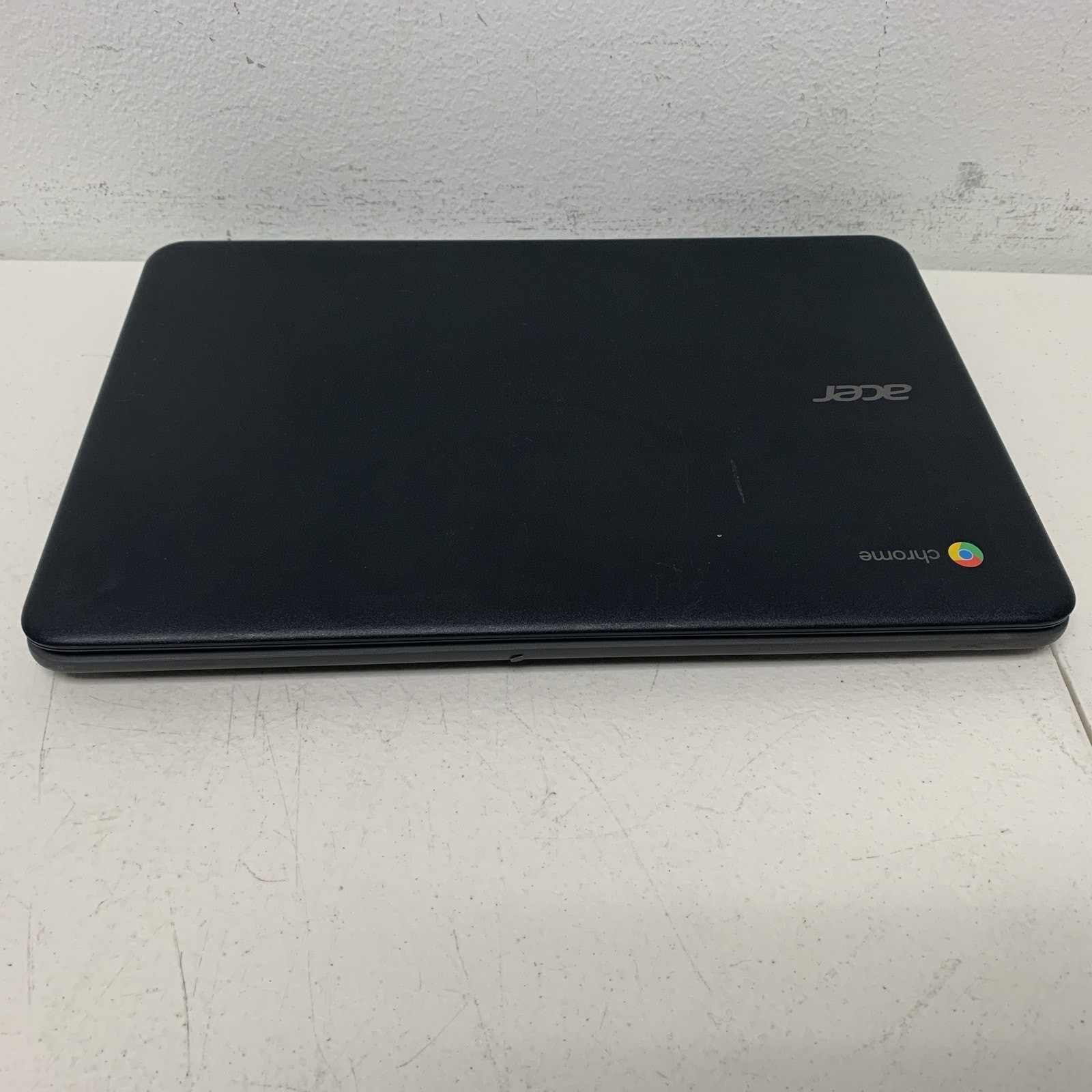 Acer Chromebook C733 Intel Celeron N4020 4GB , 32 GB SSD , Works Great Touc Scr