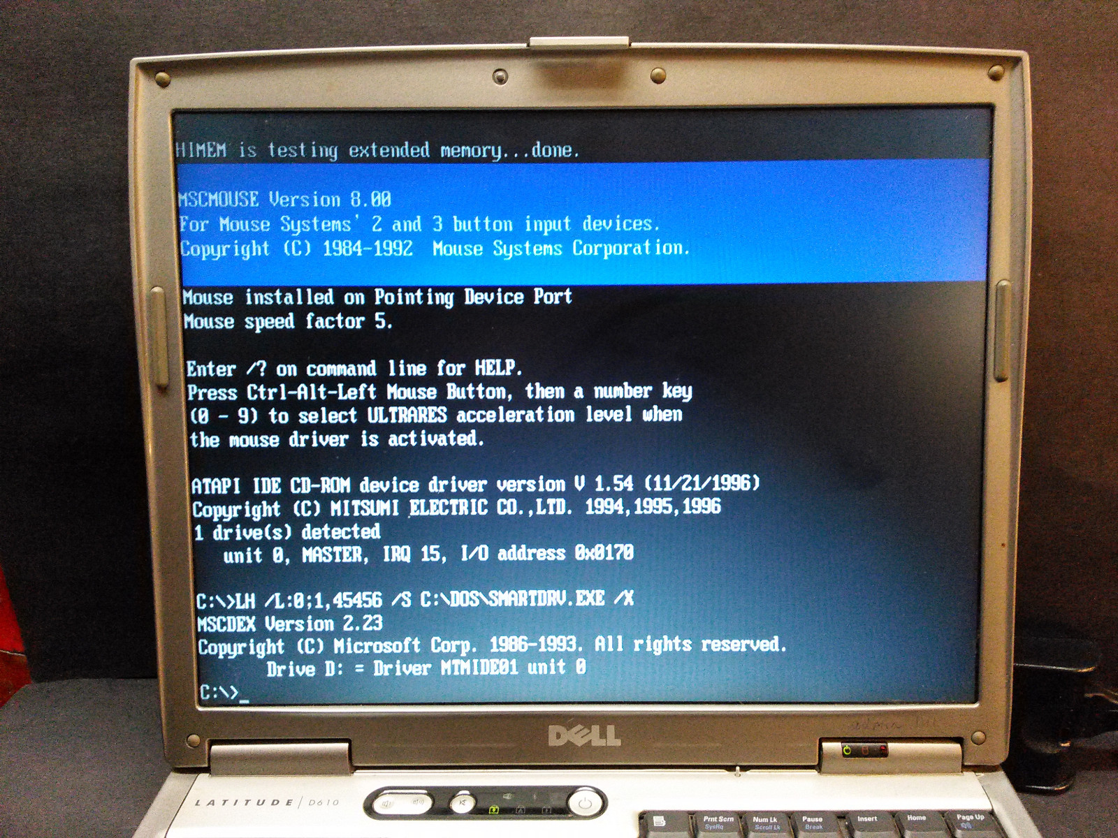 Dell Latitude 1200mhz Windows 98/2000/Dos 6.22 Legacy laptop computer.