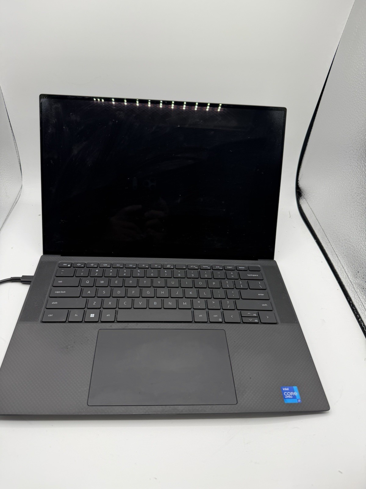 Dell Precision 5560 15″ 4K Touch I7-11850H 2.50GHz 32GB 512GB A2000 *Grade C*