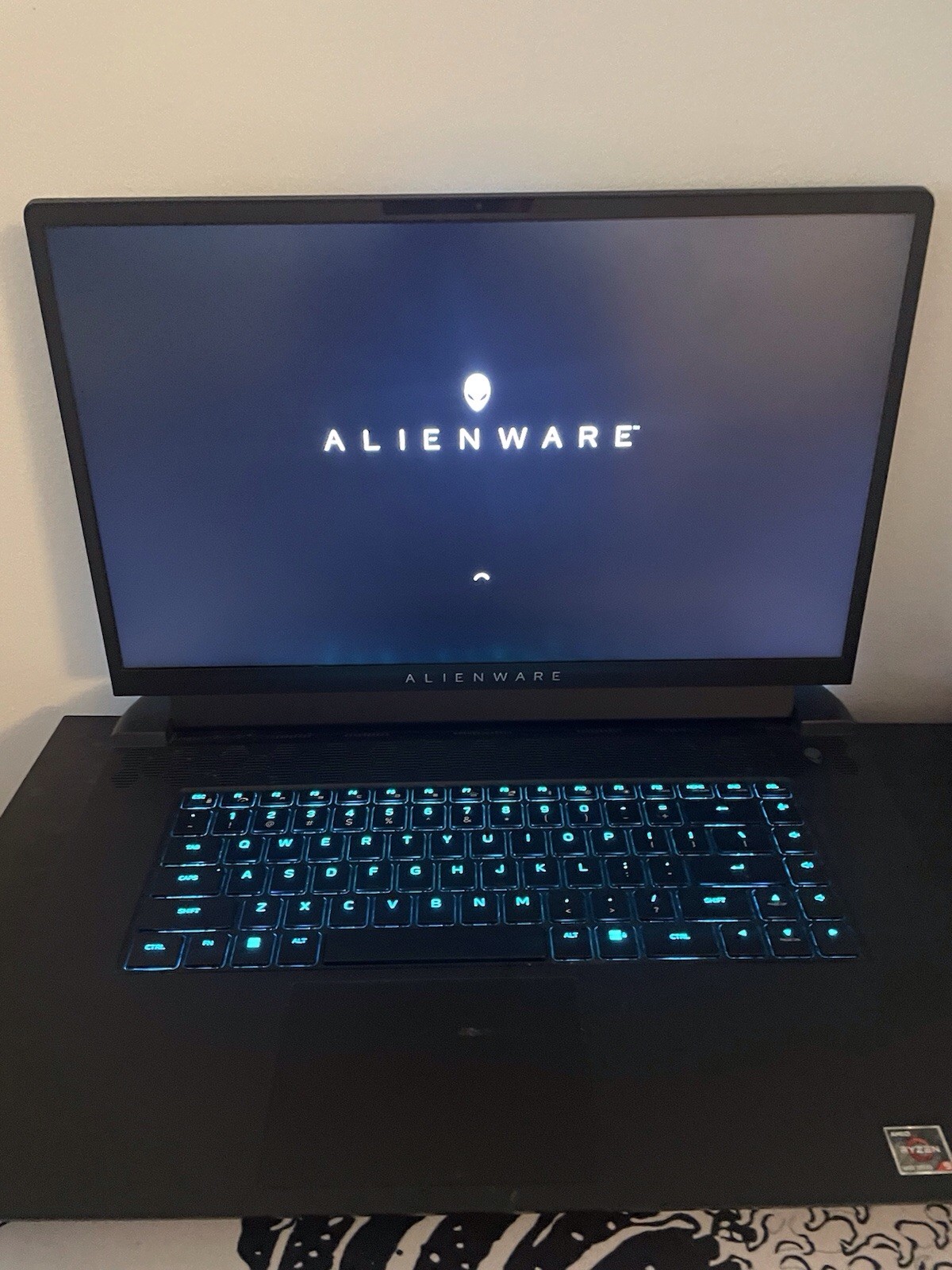 Alienware Gaming Laptop AMD Ryzen 9 6900HX RTX 3070 Ti Backlit Keyboard Black