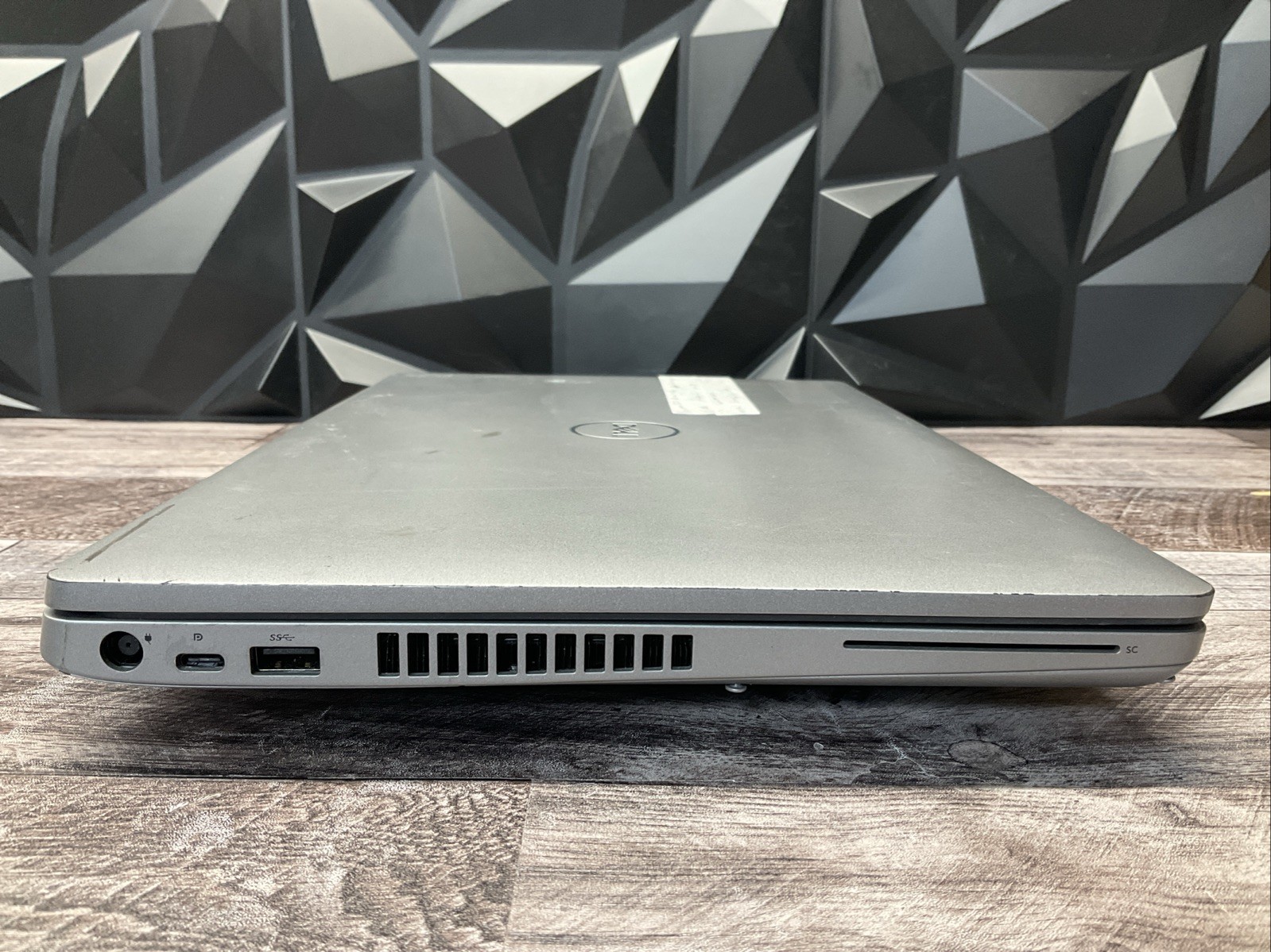 Precision 3550 / i5 10th / No RAM Laptop Notebook PC / T20