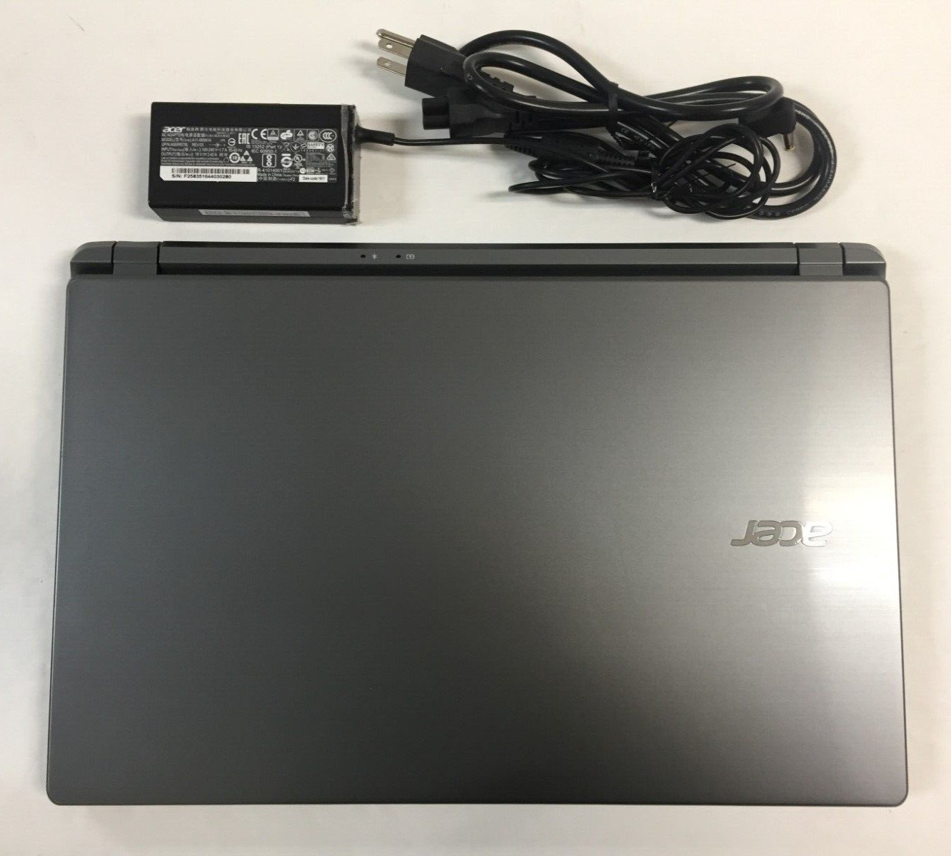 Acer Aspire V5-552P-X617 15.6″ Touch Laptop/AMD A10-5757M/6GB RAM/750GB HDD/W10H