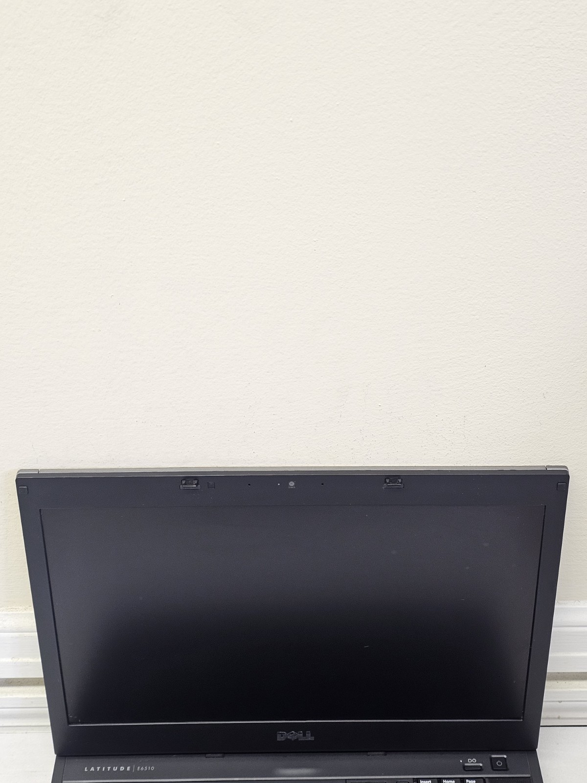 Dell Latitude E6510 Laptop – Intel i5-M560 – 2GB RAM – 160GB HDD – Windows 10
