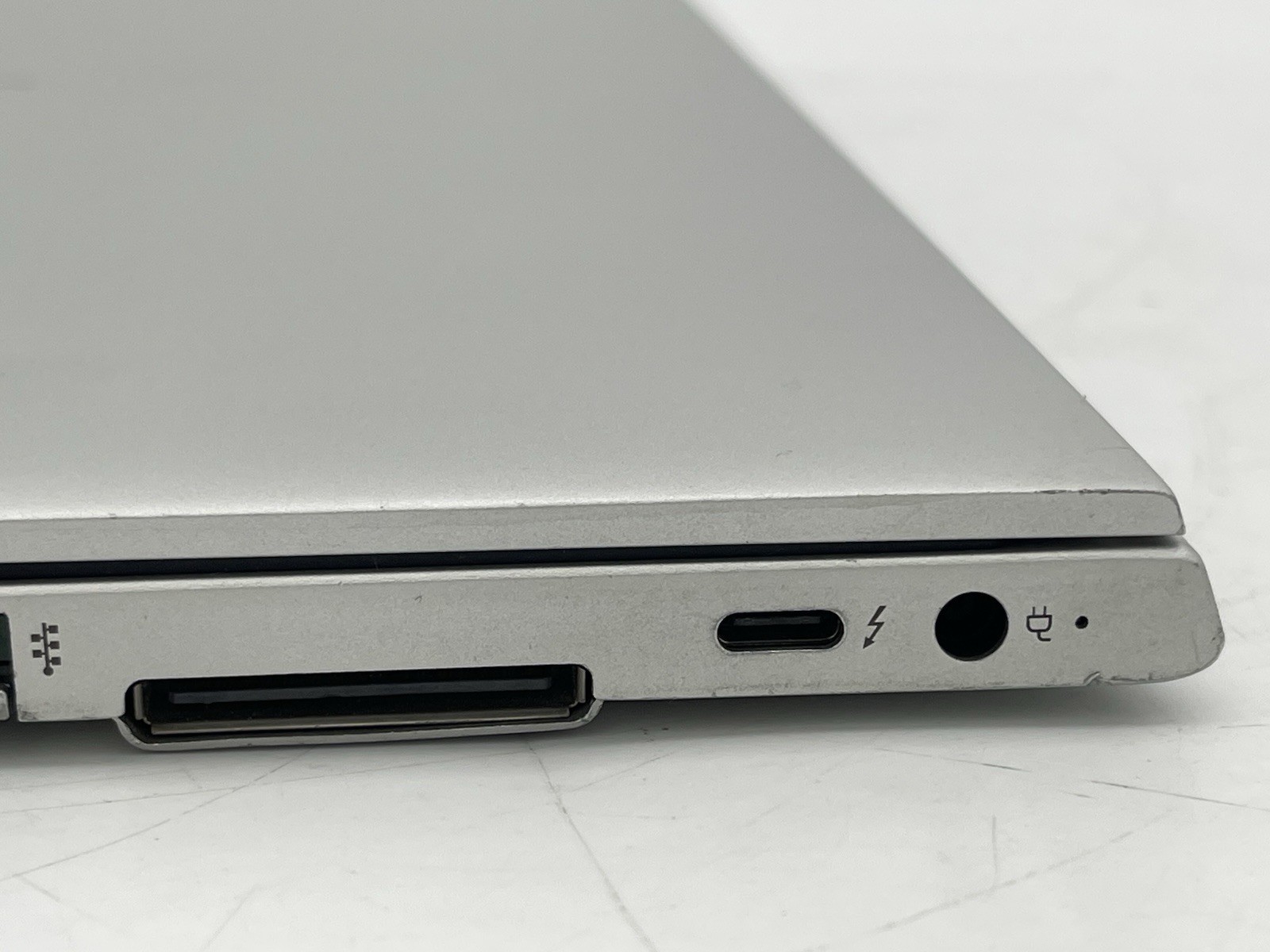 HP EliteBook 850 G5 15.6″ Laptop w/ i7-8550U 1.8GHz CPU 16GB RAM No SSD