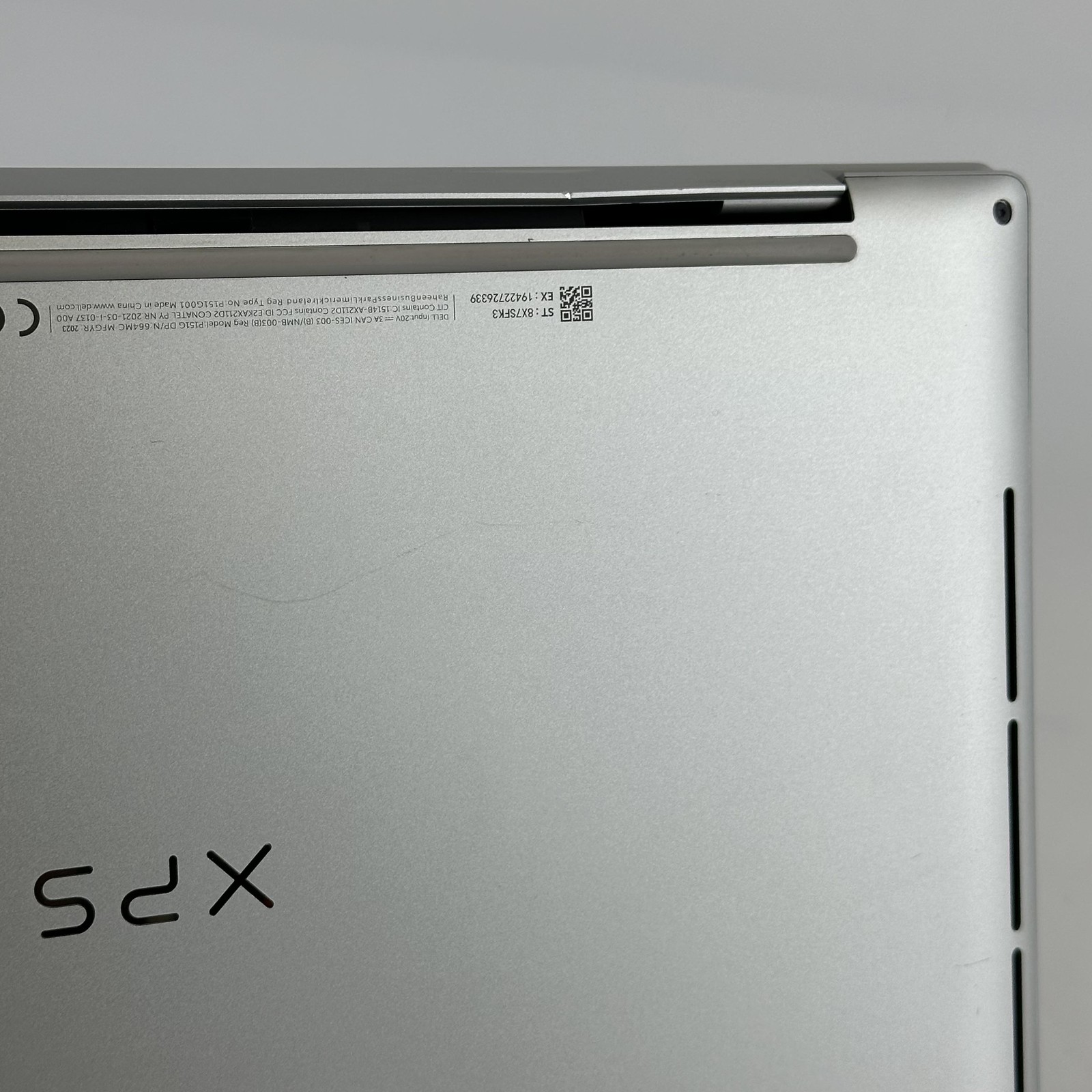Dell XPS 13 Plus 9320 Silver UHD+ TOUCH 2.1 GHz i7-1260P 16GB 512GB SSD Good